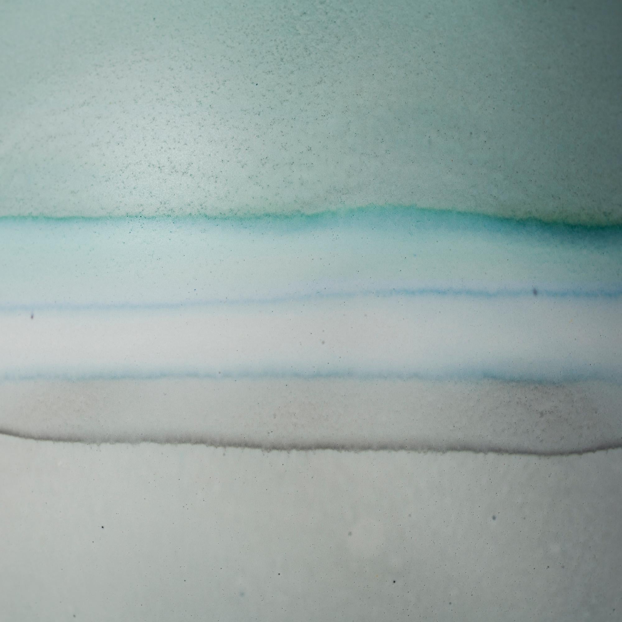 Postmoderno Vaso Saturn grigio e menta di Elyse Graham in vendita