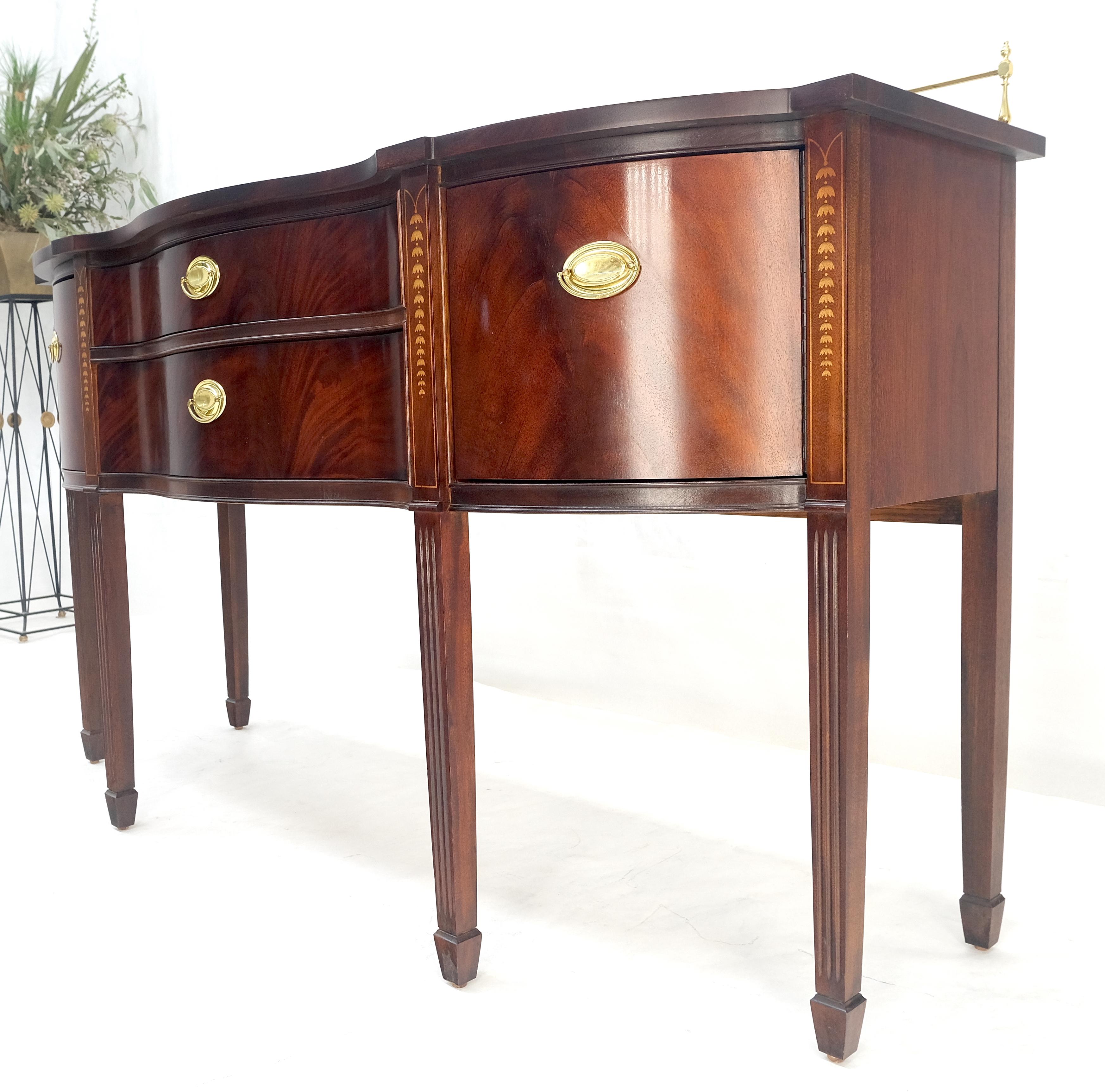 MINT Brass Gallery Crotch Mahogany Serpentine Front Federal Sideboard Thomasvill For Sale 2