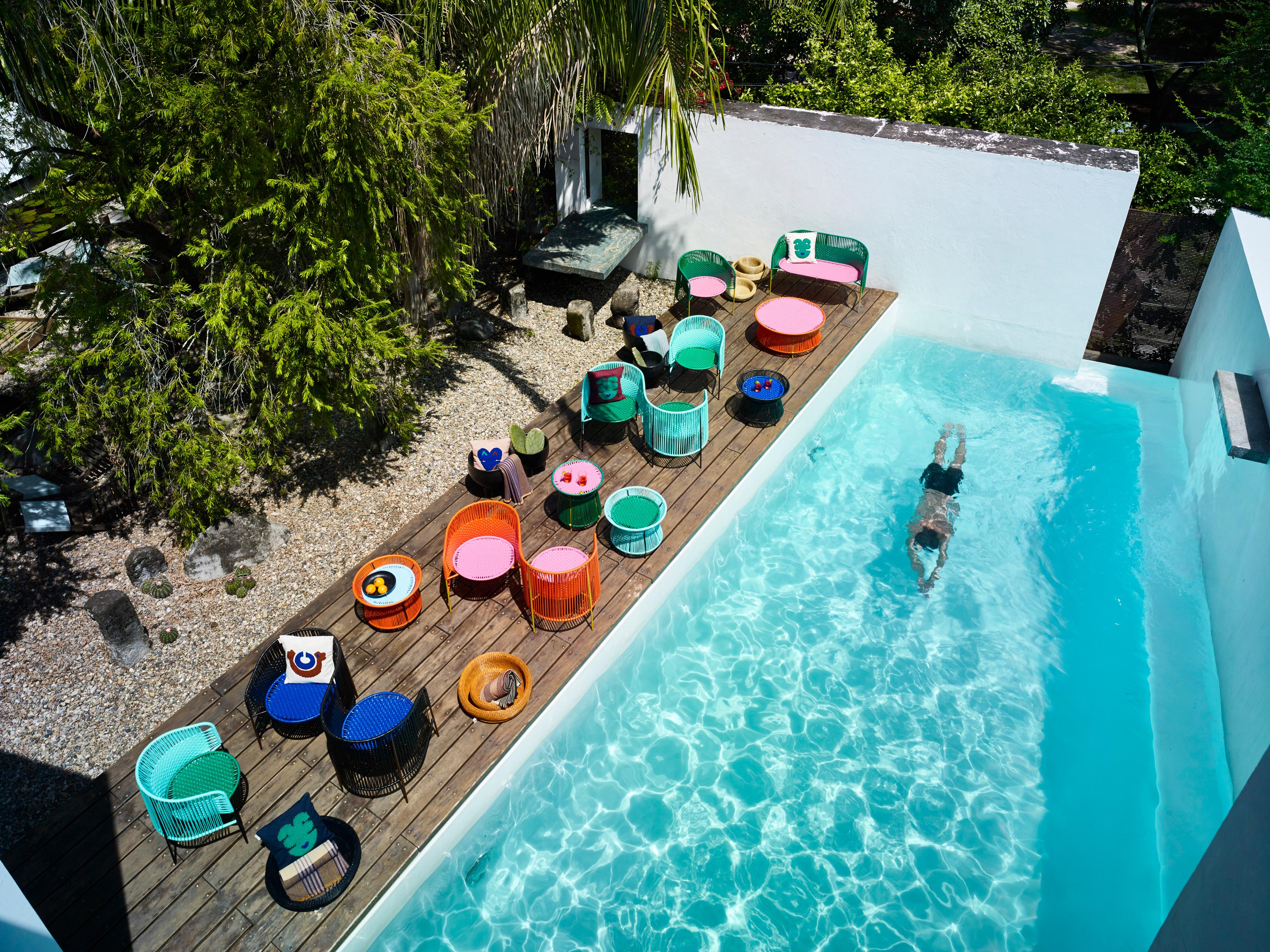 Poudré Table basse Caribe couleur menthe de Sebastian Herkner en vente