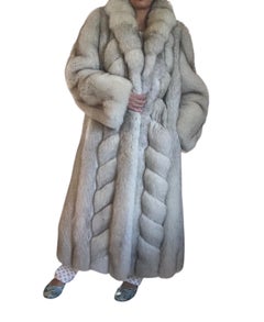 Mint chevron Norwegian fox fur coat 12/M