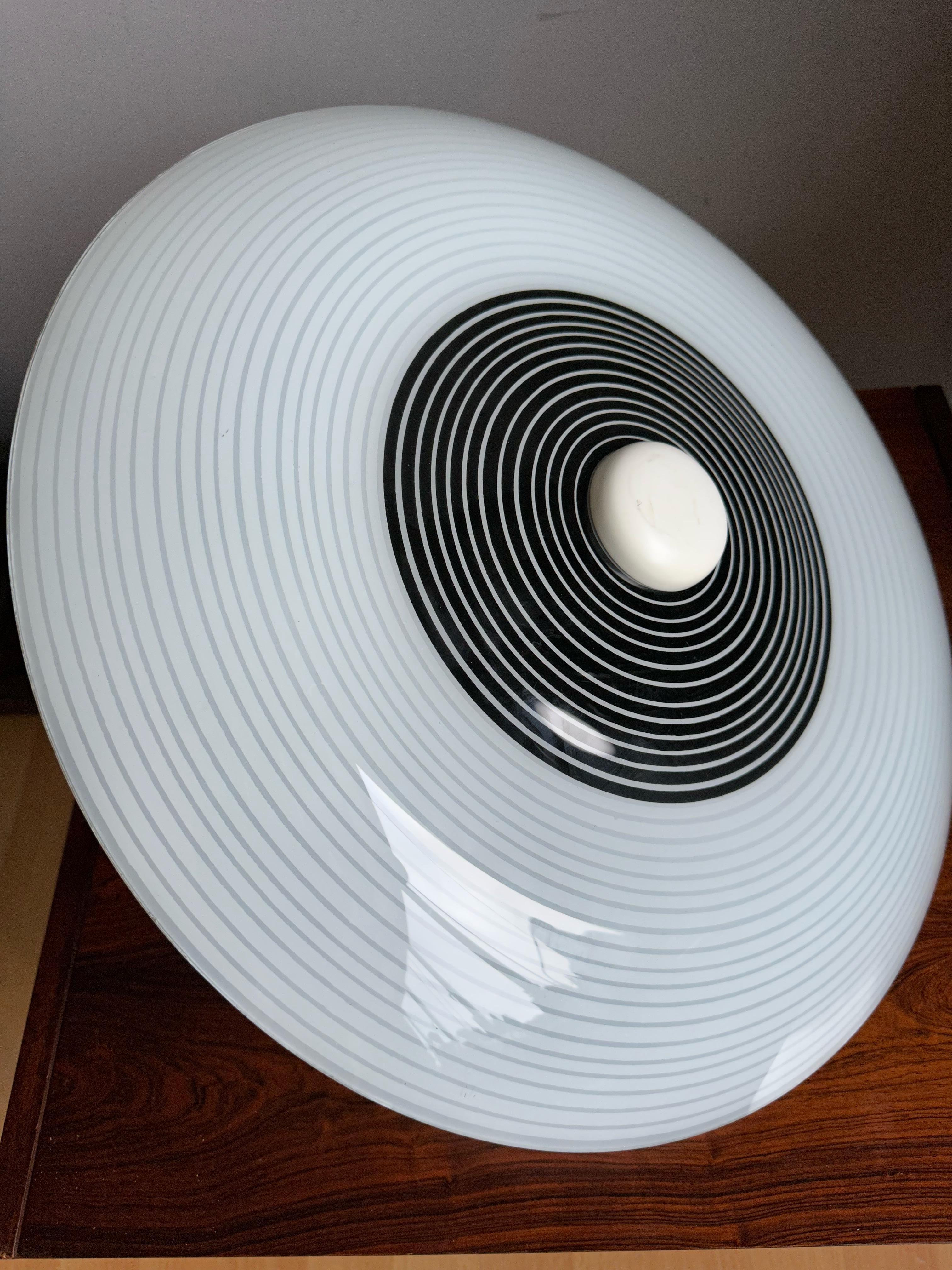 Mint Condition Round Shape, Jazz Age Design Mid-Century Modernist Flush Mount In Excellent Condition For Sale In Lisse, NL