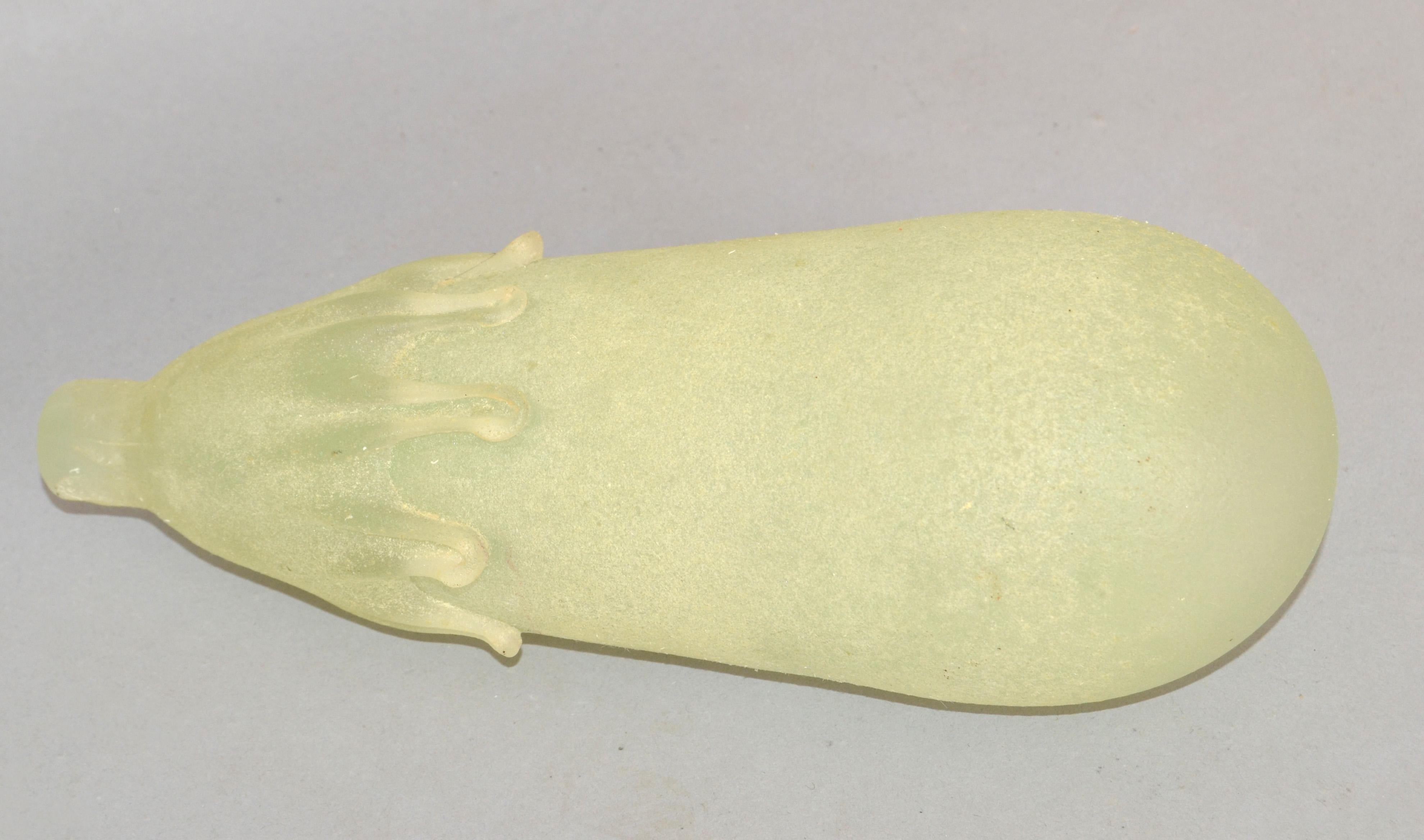 Mint Green Italian Scavo Glass Aubergine Eggplant Figurine Vegetable Sculpture For Sale 6