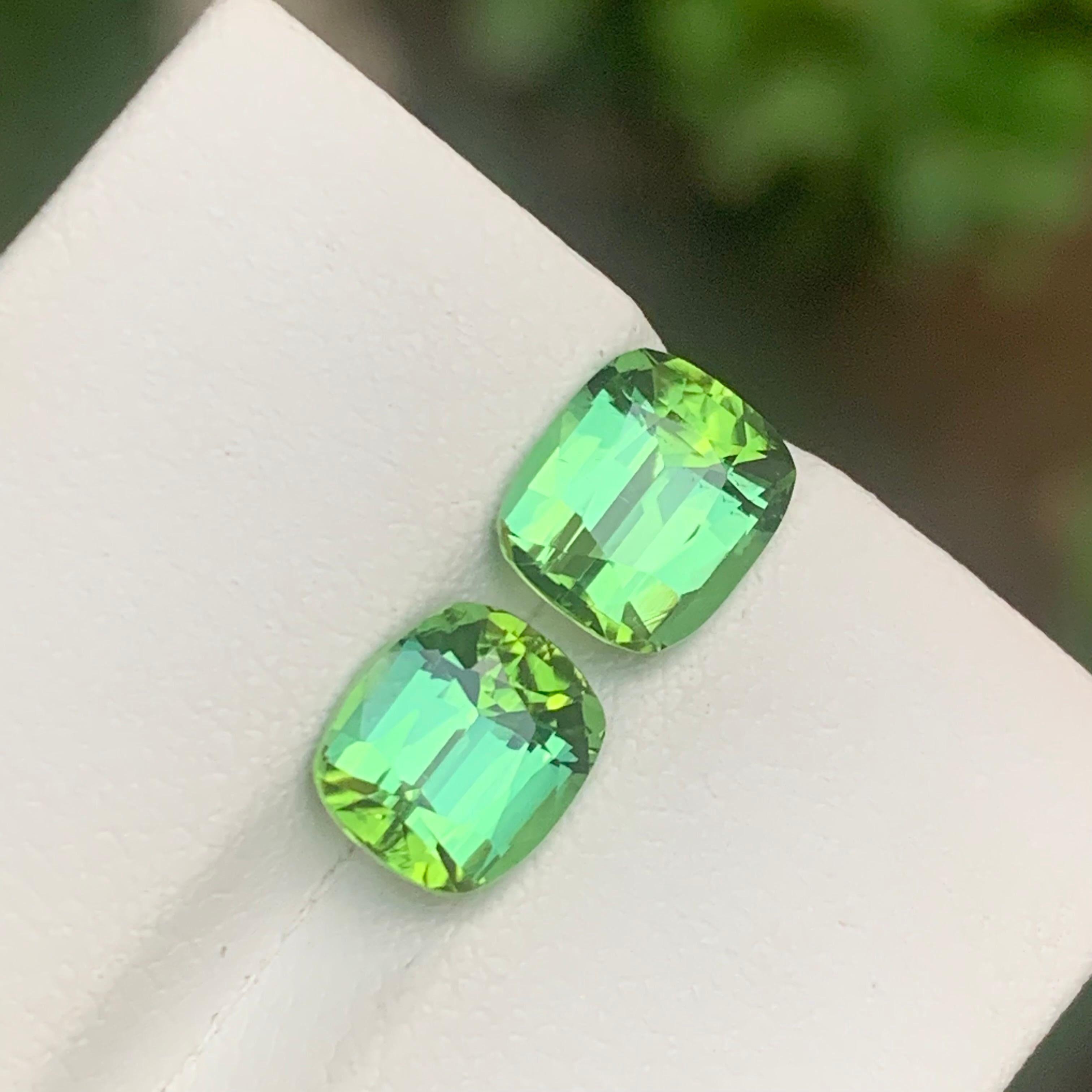 Gemas de turmalina natural verde menta 4,00 ct talla cojín para pendientes Joyas Contemporáneo en venta