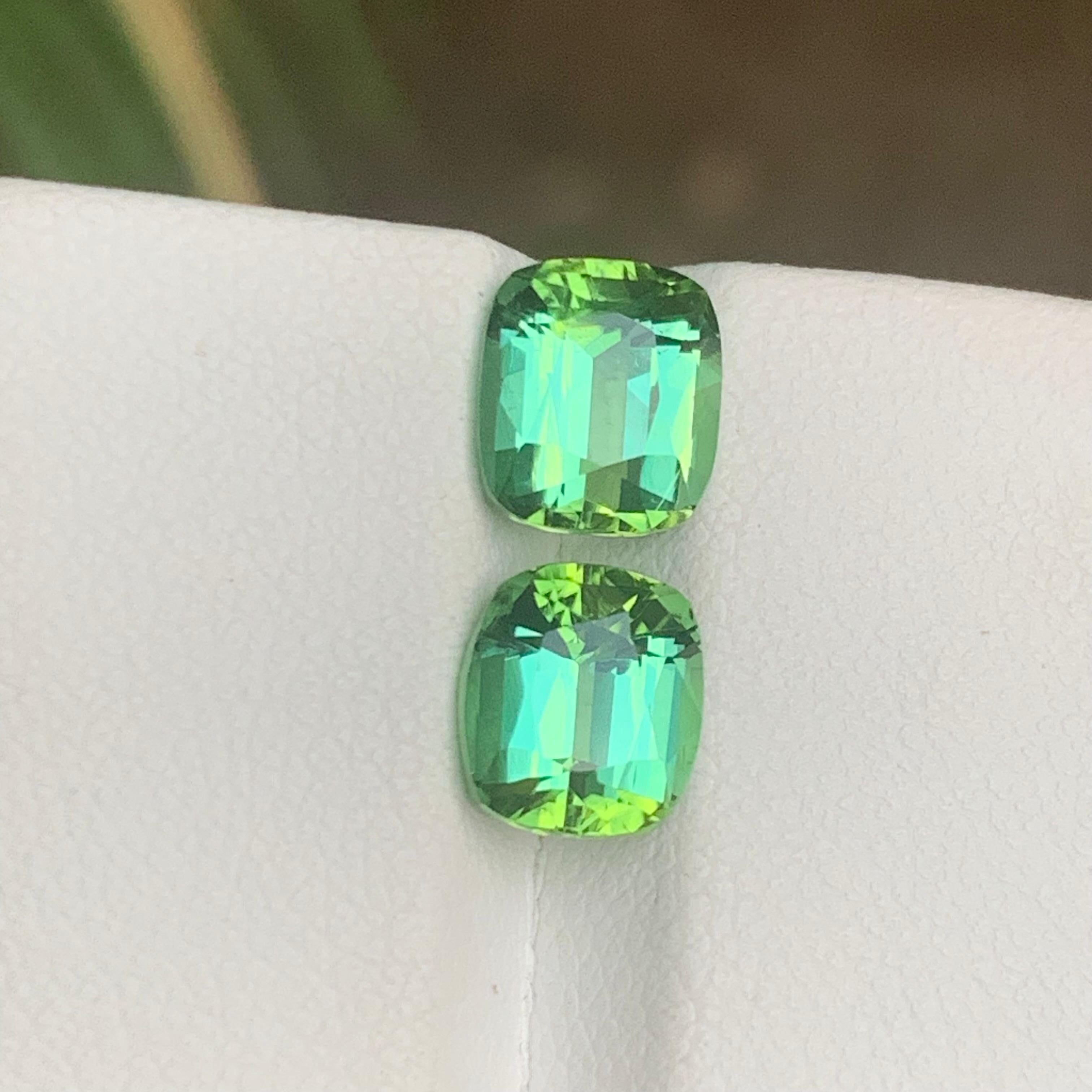 Gemas de turmalina natural verde menta 4,00 ct talla cojín para pendientes Joyas Corte cojín en venta