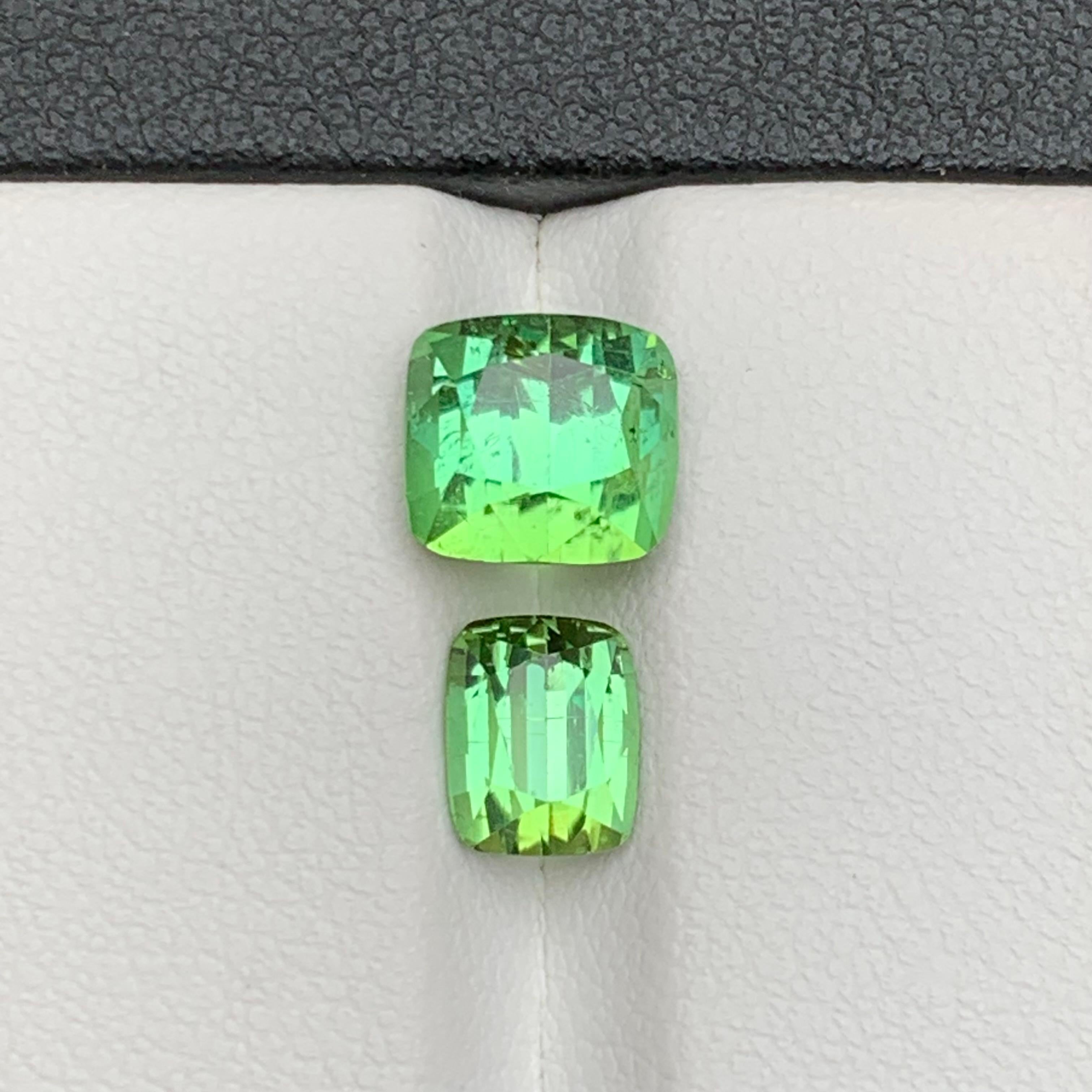 Contemporary Mint Green Natural Tourmaline Ring Loose Gemstones 4.80 Ct Cushion Cut-Jewelry For Sale