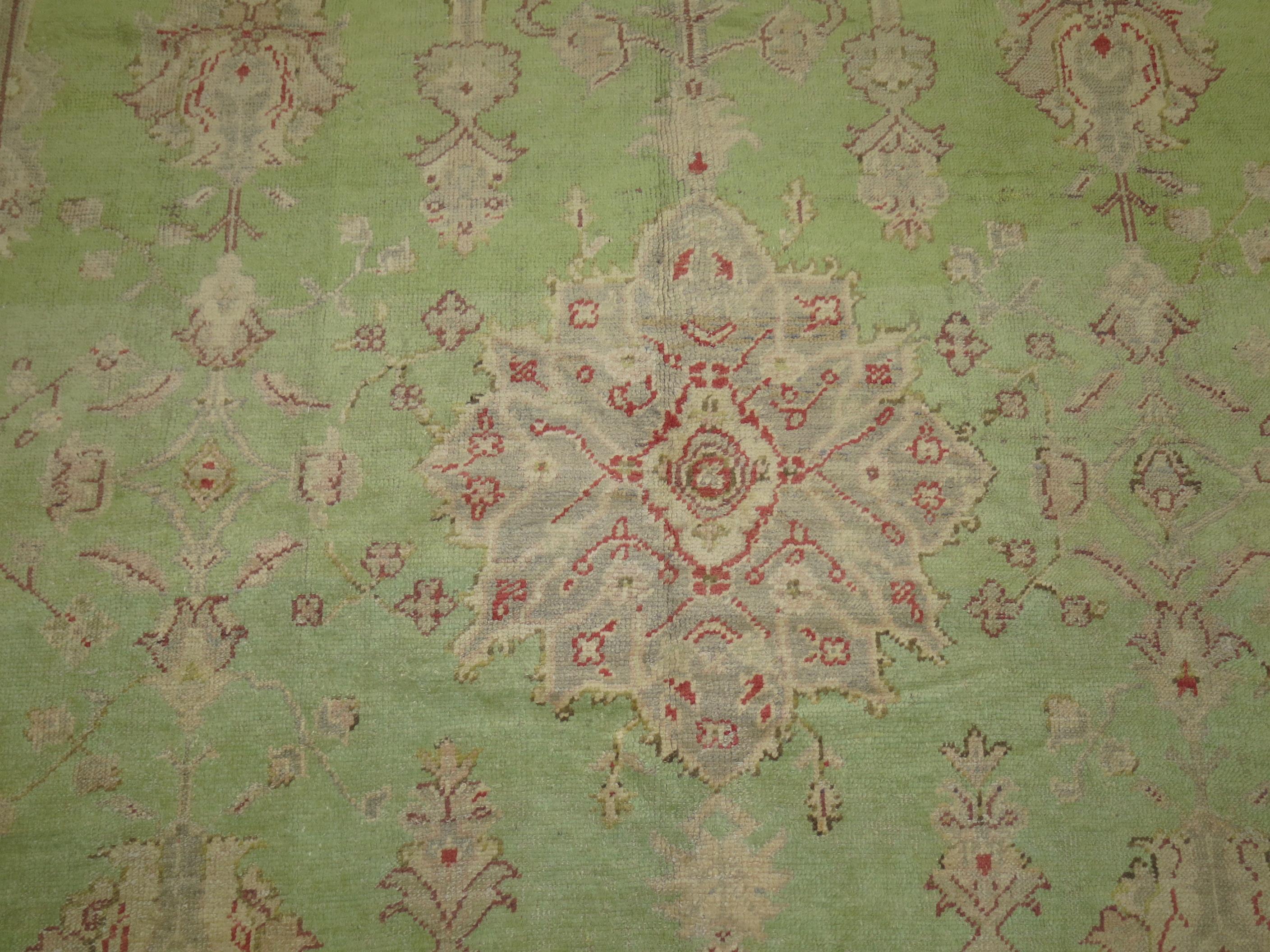 Mint Green Room Size Antique Turkish Oushak Carpet, 20th Century In Good Condition For Sale In New York, NY