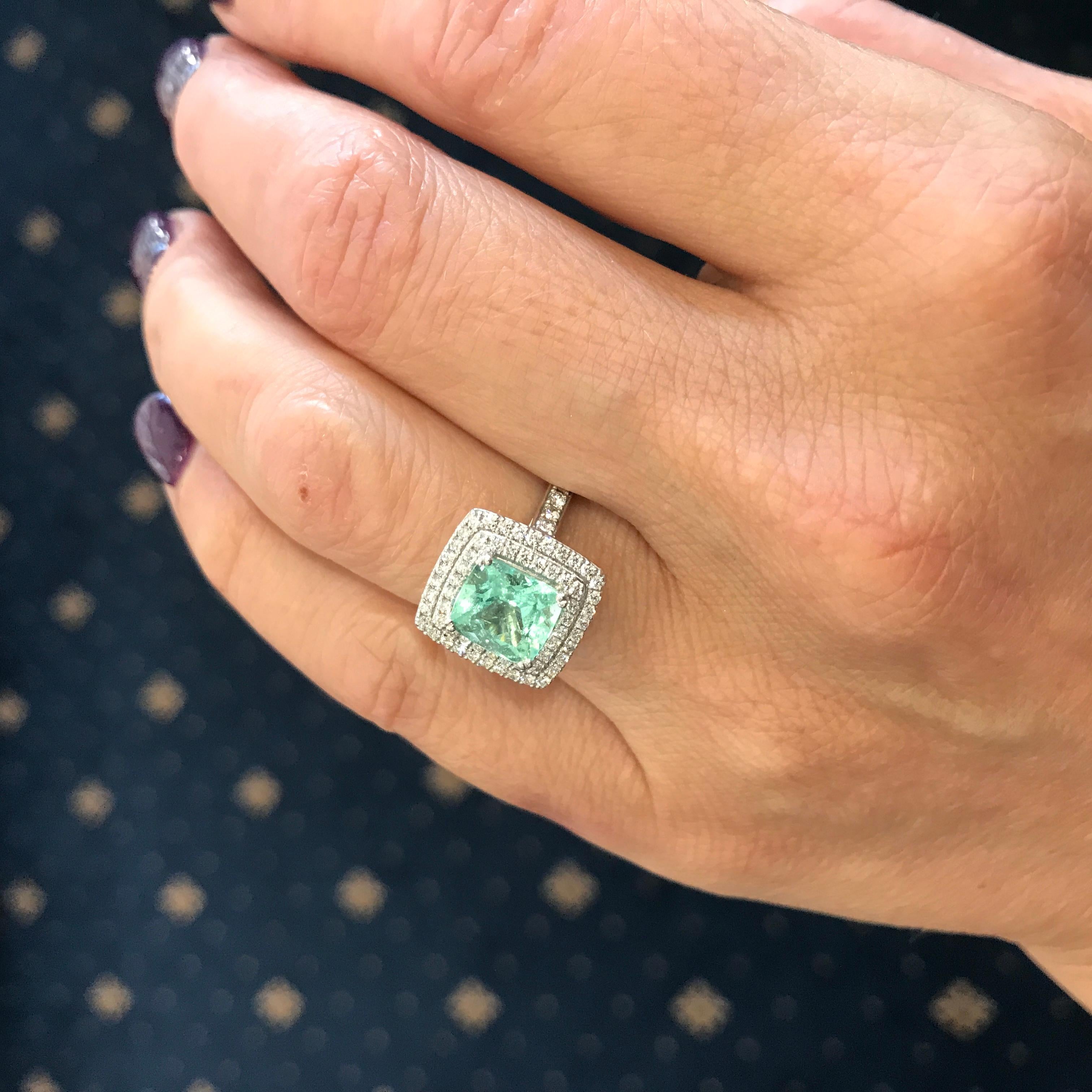 Mint Green Tourmaline and Diamond Ring  In New Condition For Sale In Armadale, Victoria