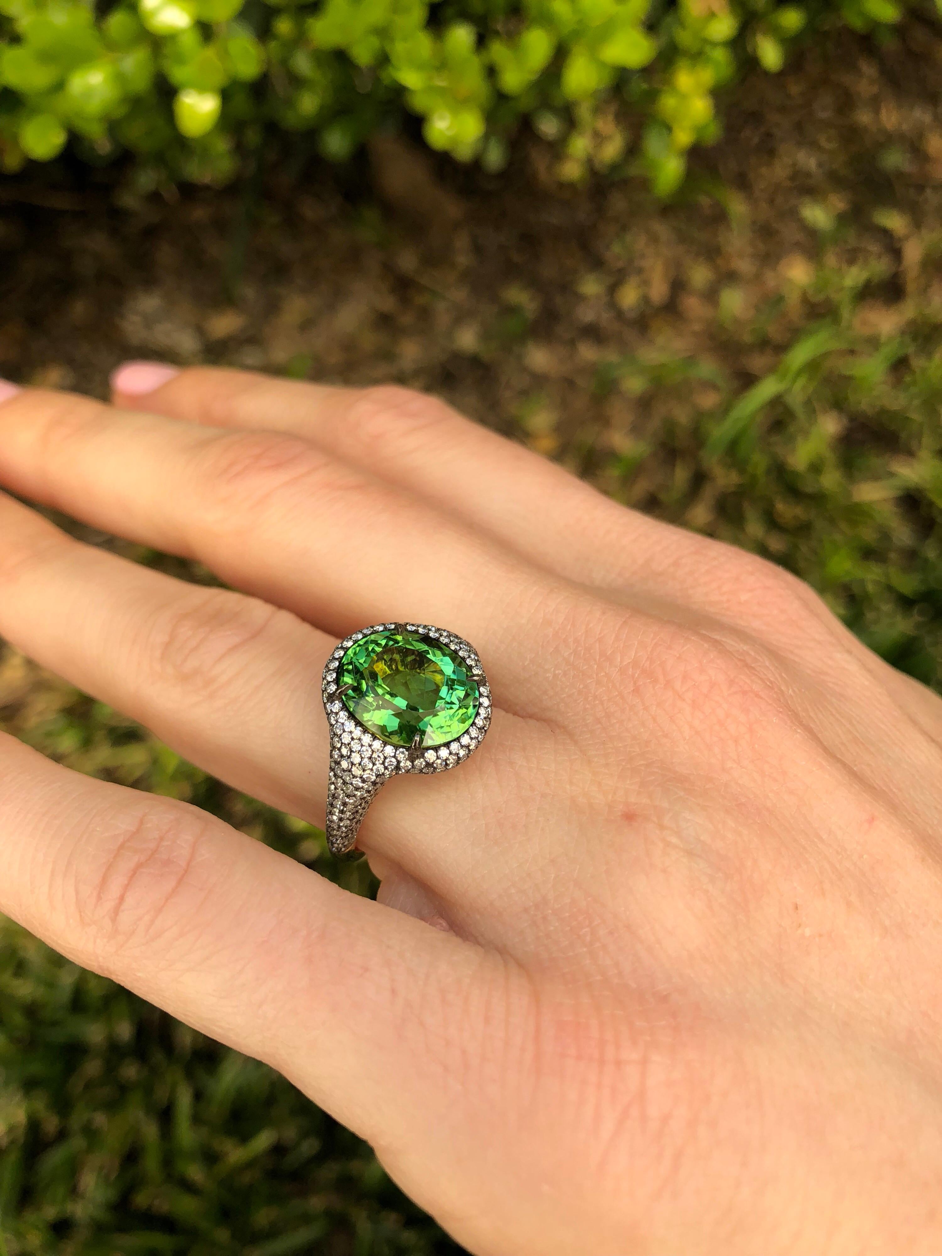Contemporary Mint Green Tourmaline Ring Oval 5.40 Carats