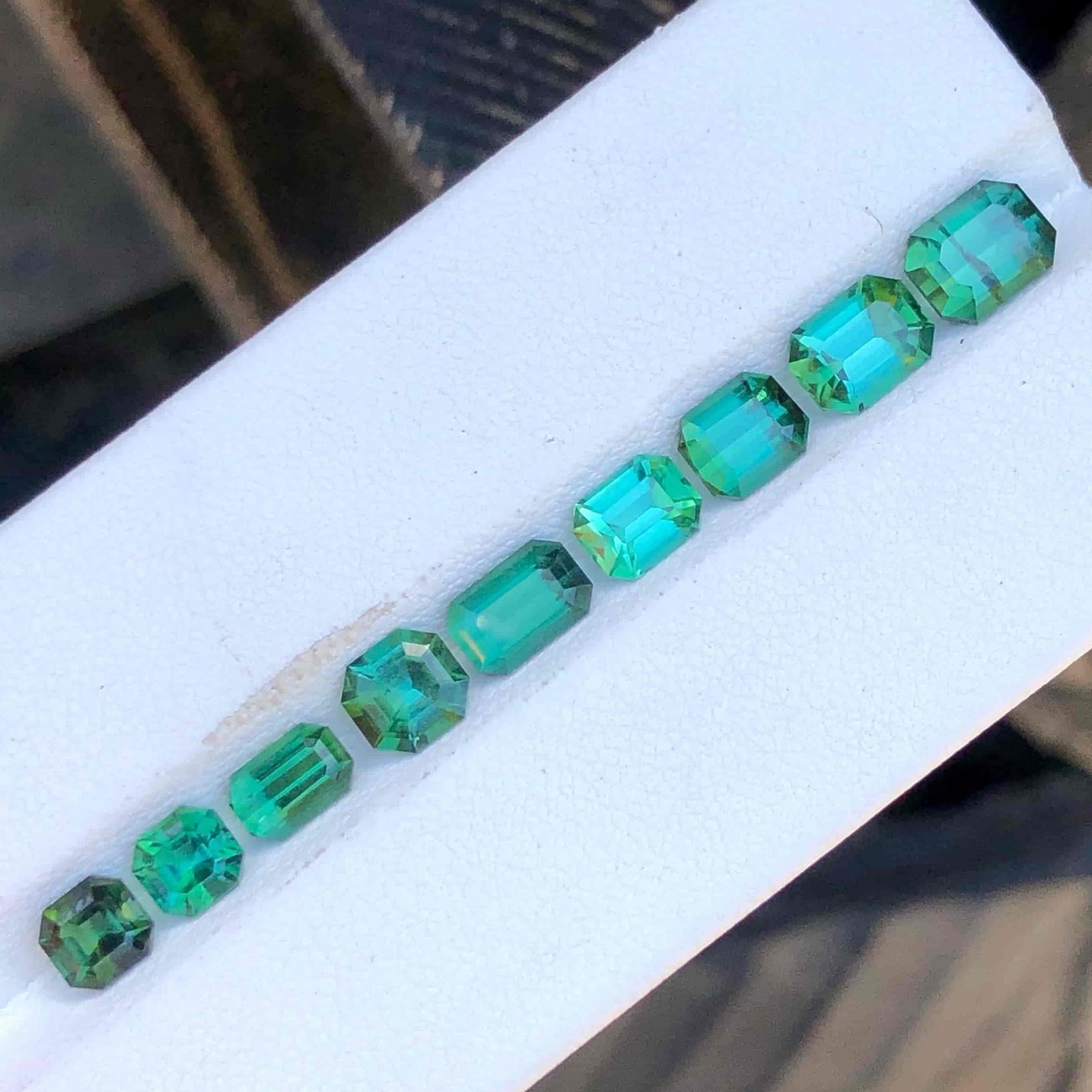 Gemstone Type Mint Green Tourmaline Gemstones Lot
Weight 7.45 carats
Weight Range	0.6 to 1.30 carat
Clarity SI to Eye clean
Origin Afghanistan
Treatment None




his lot features natural, loose tourmaline gems that boast a captivating mint green