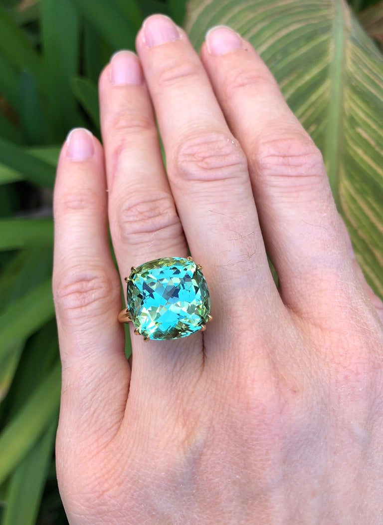 Mint Green Tourmaline Ring 18.04 Carat In New Condition For Sale In Beverly Hills, CA