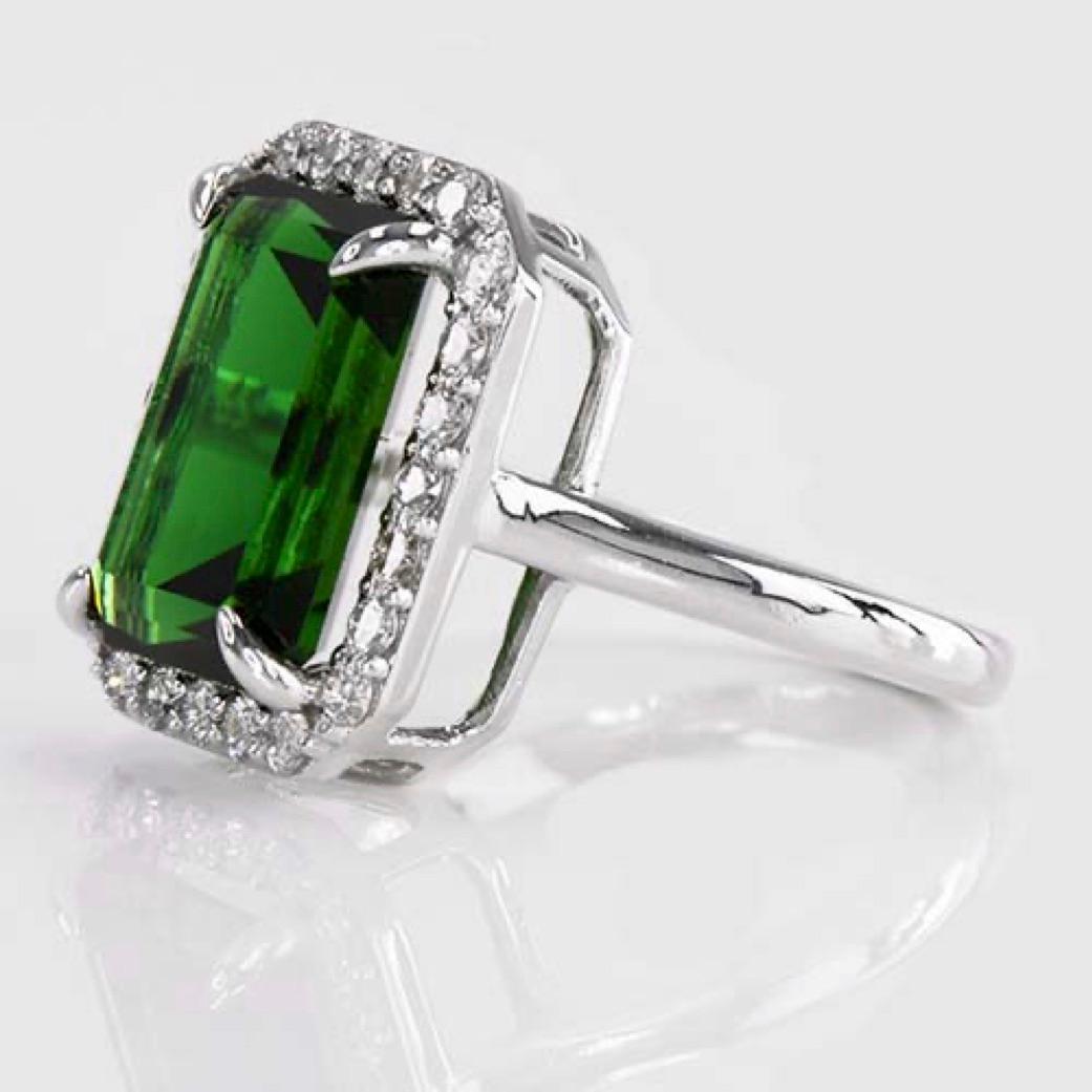 Cushion Cut 5.55ct Chrome Tourmaline & .47 Diamond Ring-Emerald Cut-18KT Gold-GIA certified For Sale