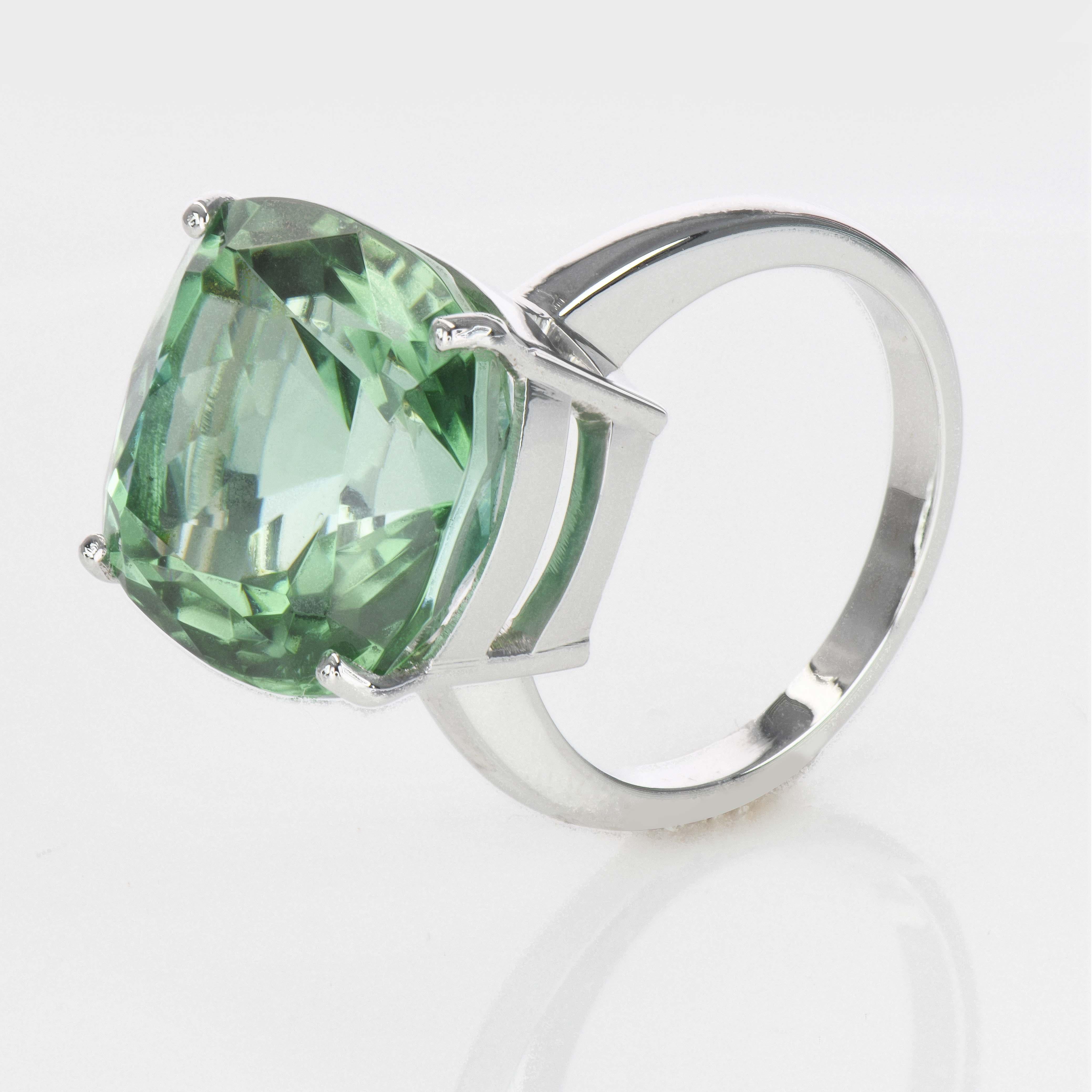 14.06ct Mint Green Tourmaline, Cushion Cut, 18KT White Gold, GIA Certified-Rare In New Condition For Sale In London, GB