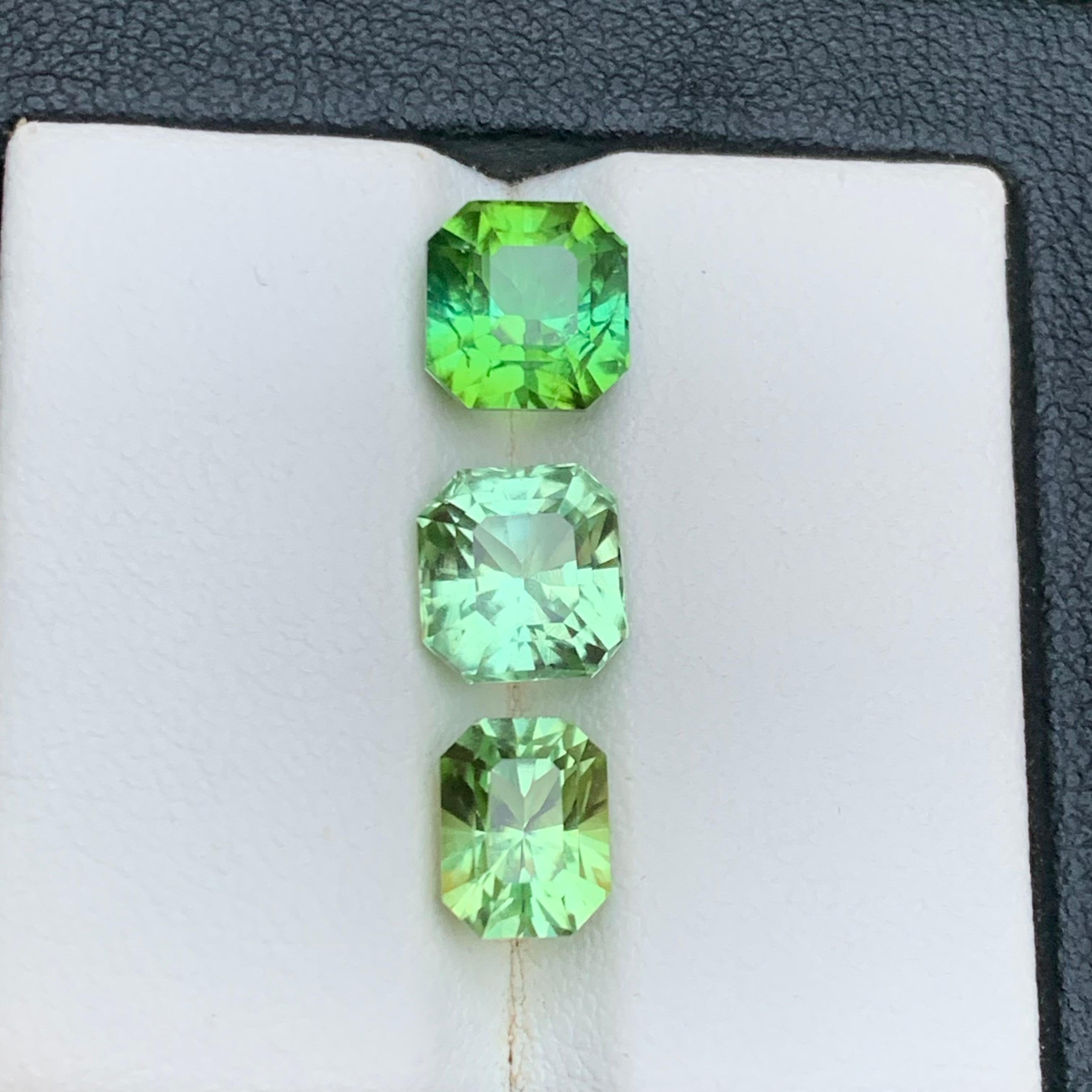 Greene & Light Greene & Greene Greene 6.84 Ct Natural Loose Gemstone - Octagon Cut-Ring en vente 5