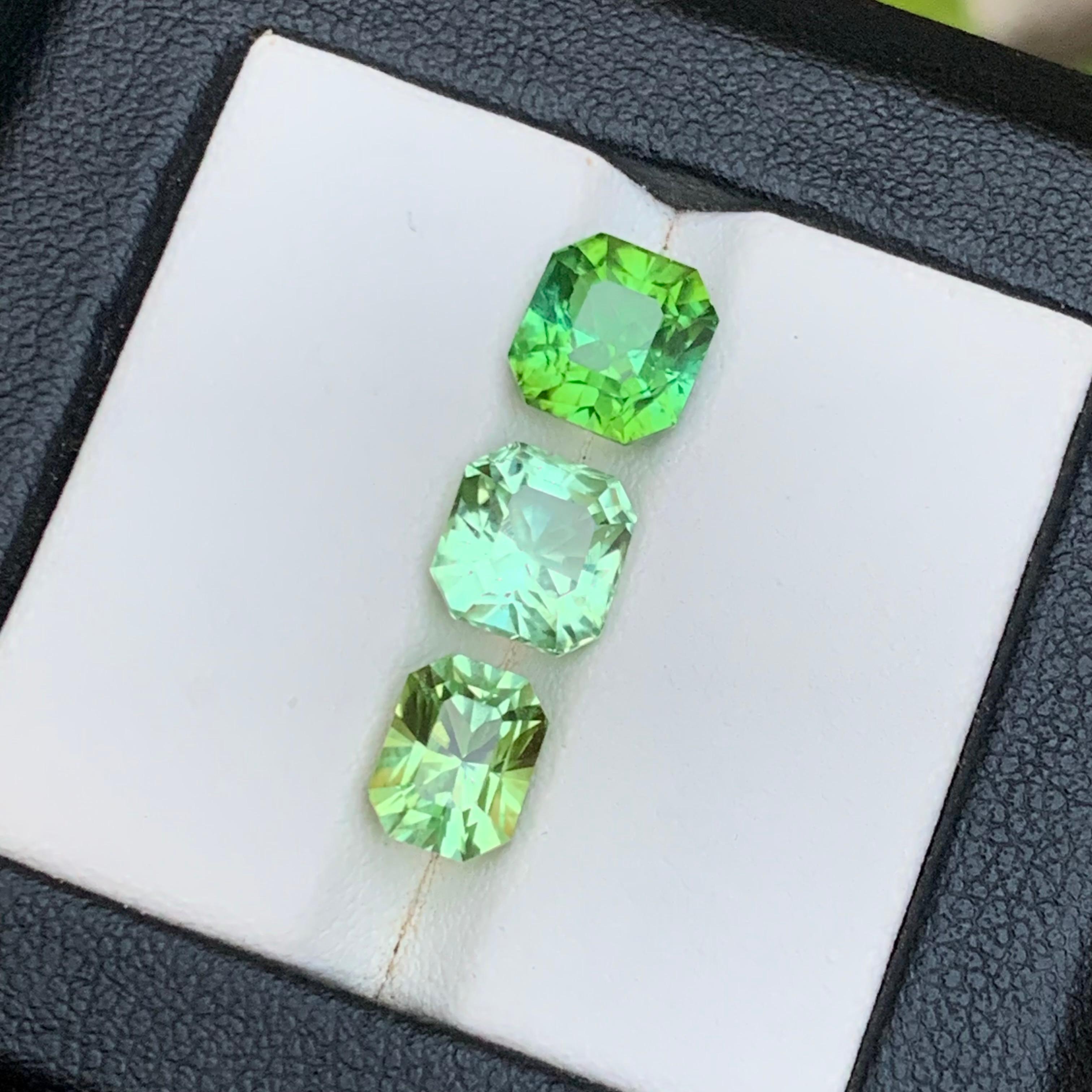 Greene & Light Greene & Greene Greene 6.84 Ct Natural Loose Gemstone - Octagon Cut-Ring Unisexe en vente