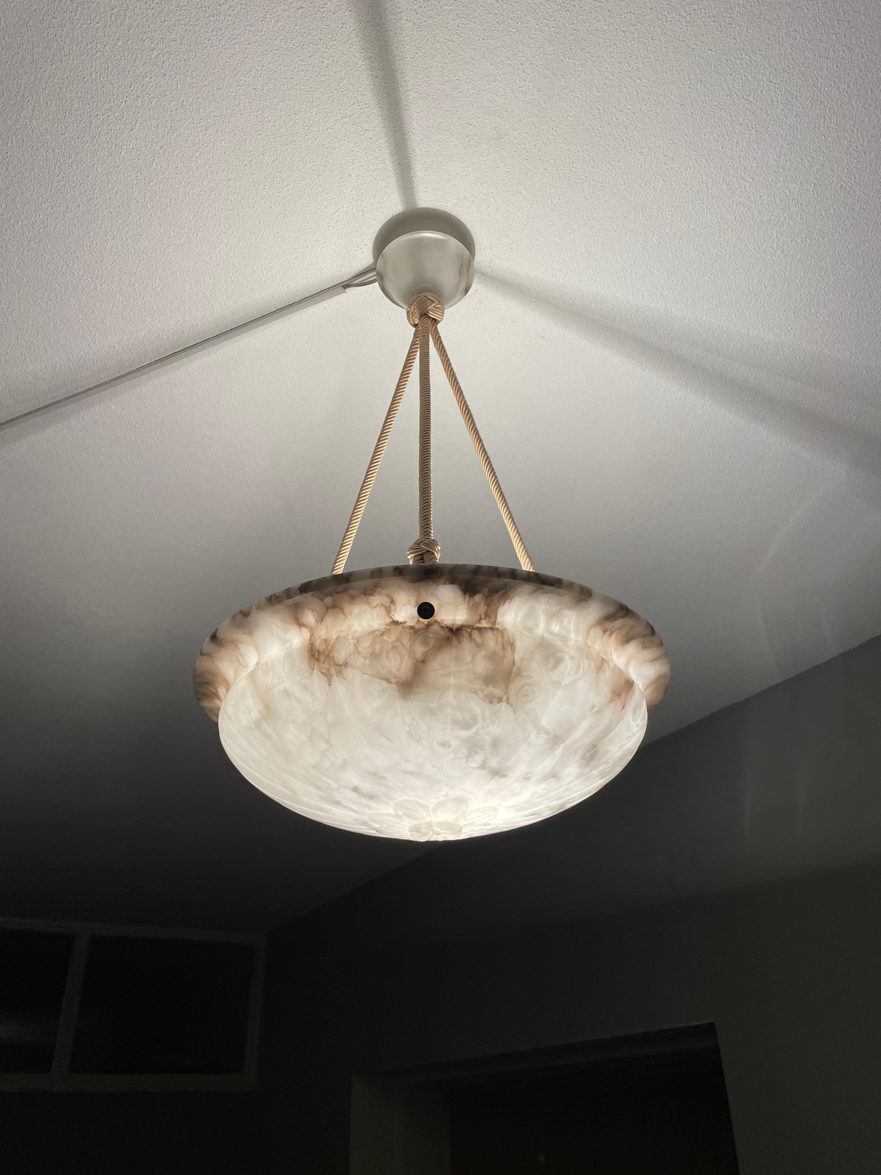 Mint & Marble-Like Antique Alabaster Pendant Light with Original Canopy & Rope In Excellent Condition For Sale In Lisse, NL