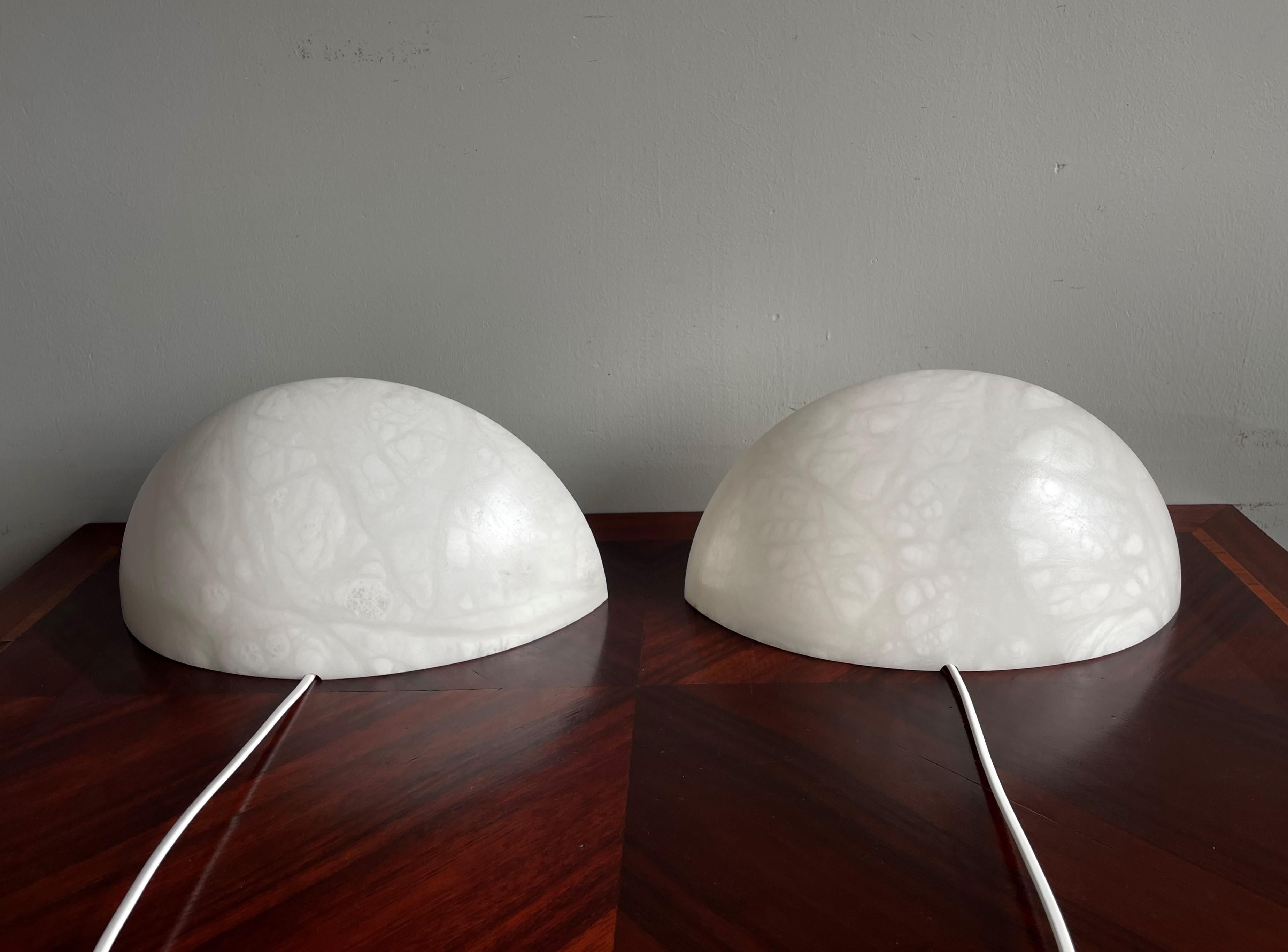 Mint Pair of Timeless & Good Size White Alabaster Wall Sconces w/ Stunning Veins For Sale 6