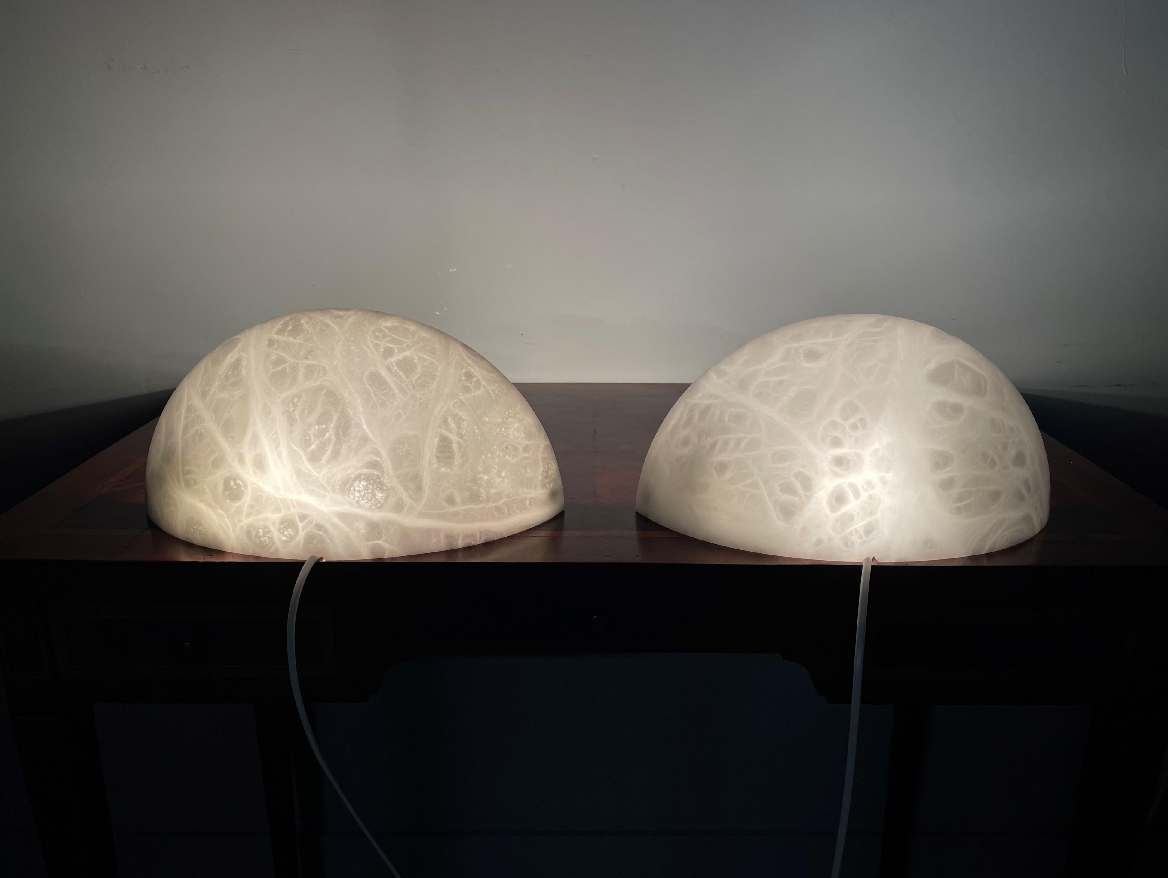 Mint Pair of Timeless & Good Size White Alabaster Wall Sconces w/ Stunning Veins For Sale 1