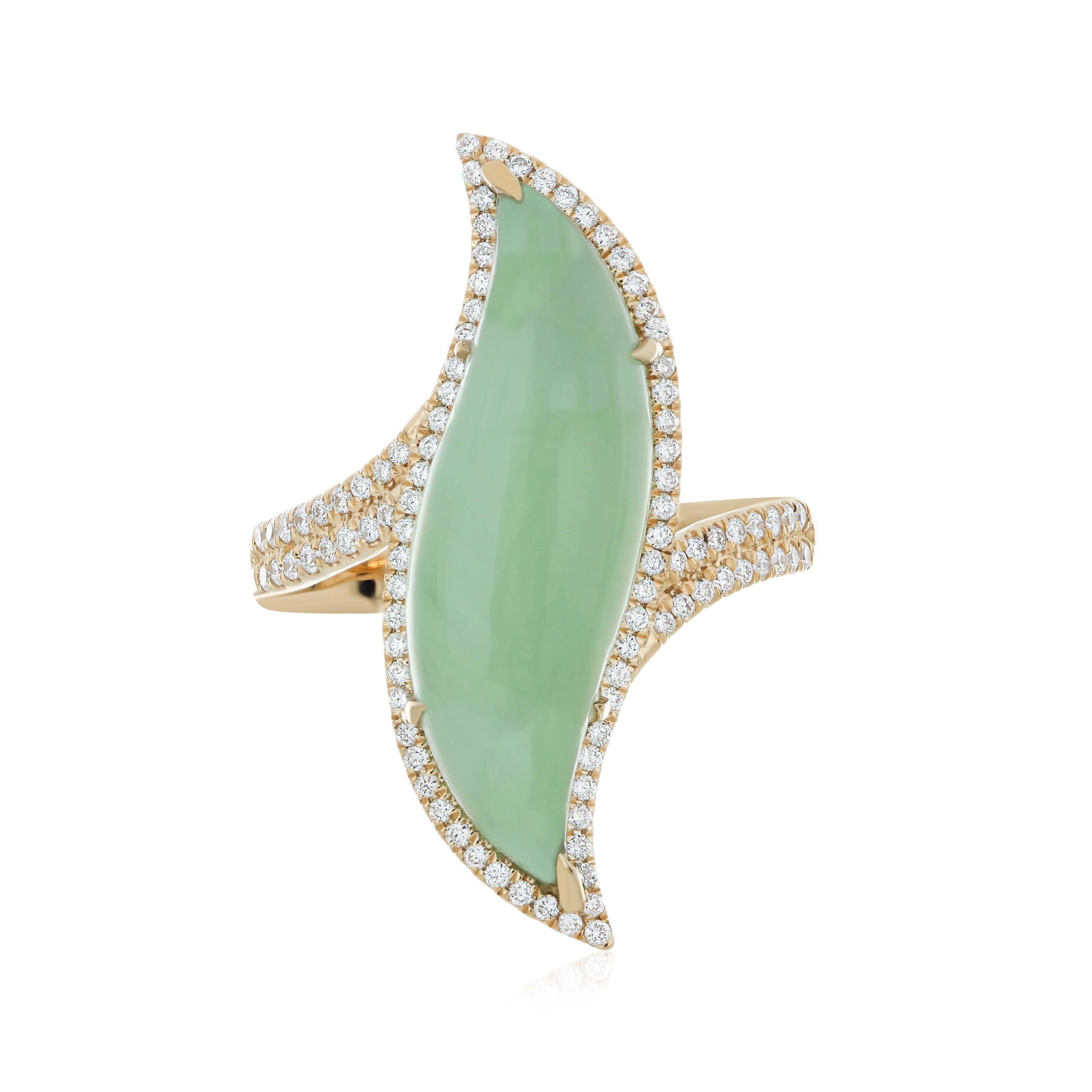 Mixed Cut Mint Quartz and Diamond Ring in 14 Karat Yellow Gold Hand-Craft Ring For Sale