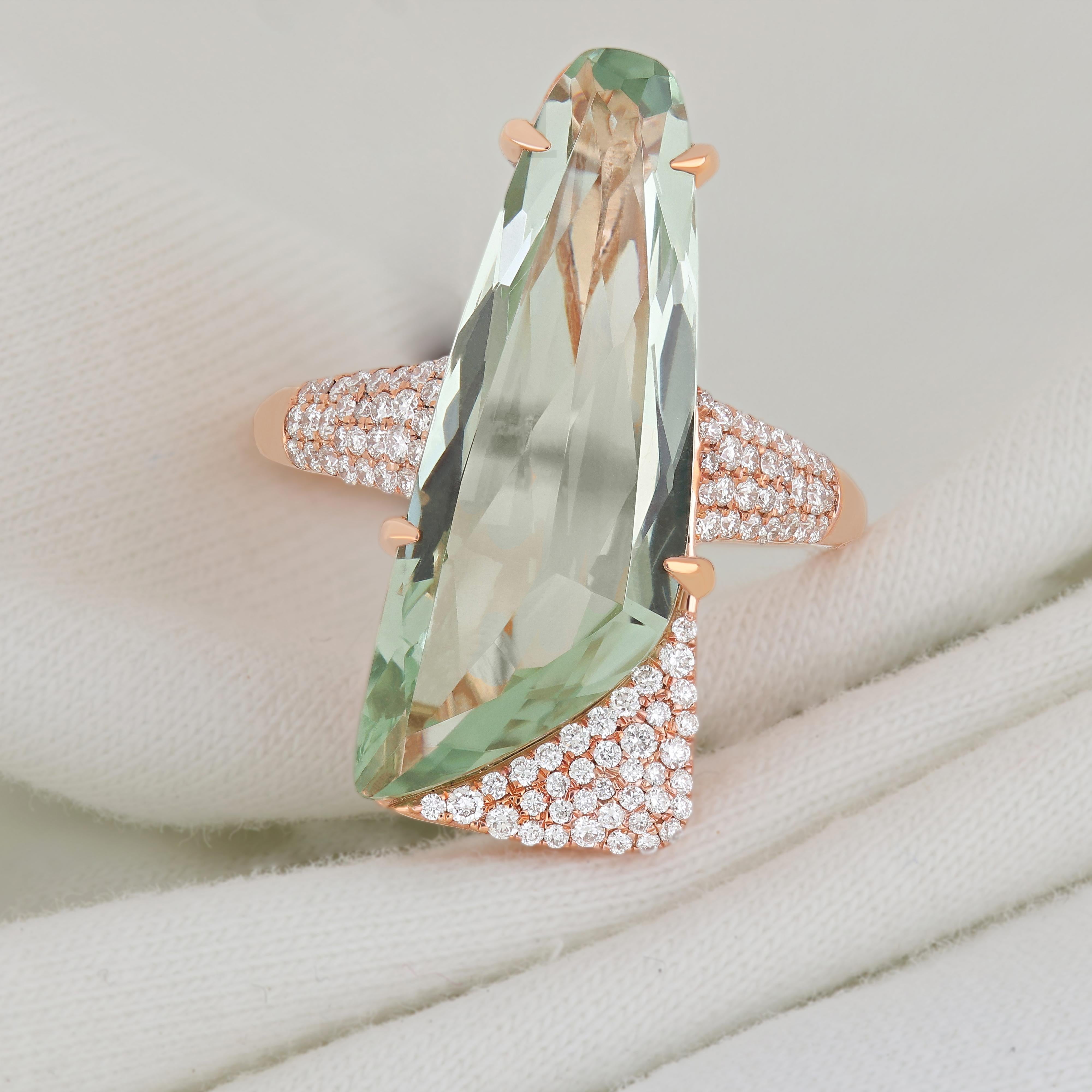 For Sale:  Mint Quartz London Blue Topaz and Diamond Elongated Ring Earring and Pendant Set 2