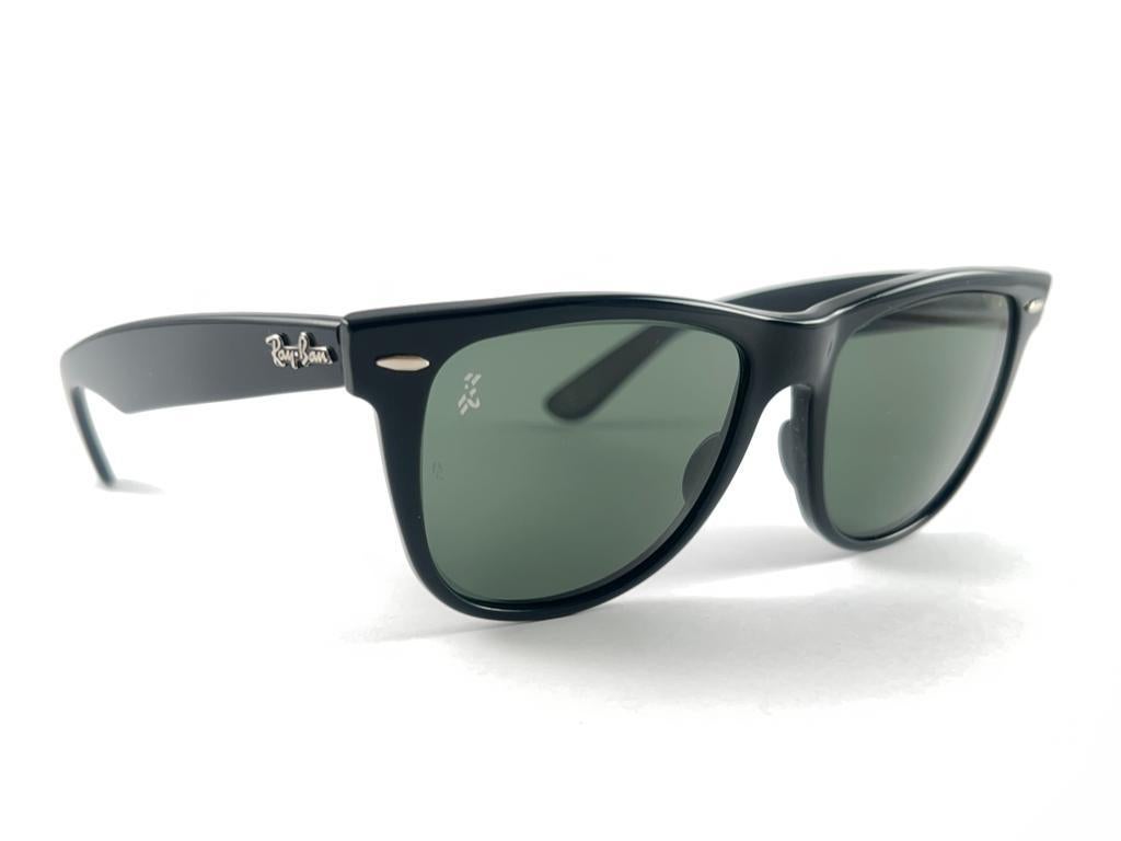 Mint Ray Ban The Wayfarer II Roland Garros Edition G15 Lens USA 80's Sunglasses For Sale 9