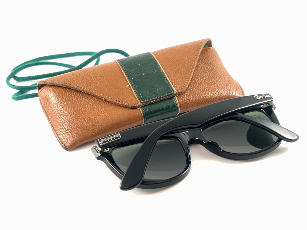 Mint Ray Ban The Wayfarer II Roland Garros Edition G15 Lens USA 80's Sunglasses In Good Condition For Sale In Baleares, Baleares