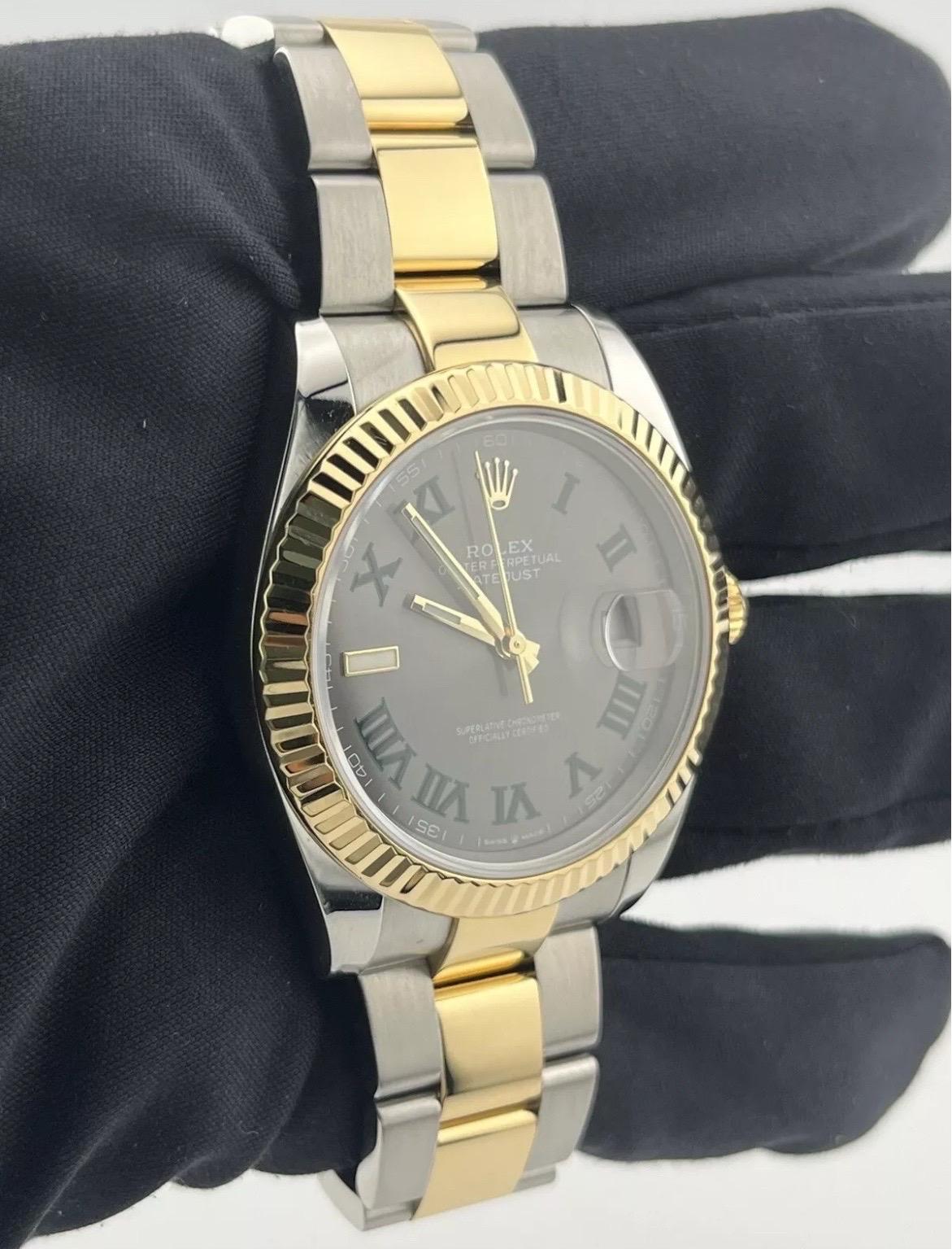 MINT Rolex DateJust 41mm Steel Two-Tone Gold Wimbledon Oyster Watch 126333 For Sale 5
