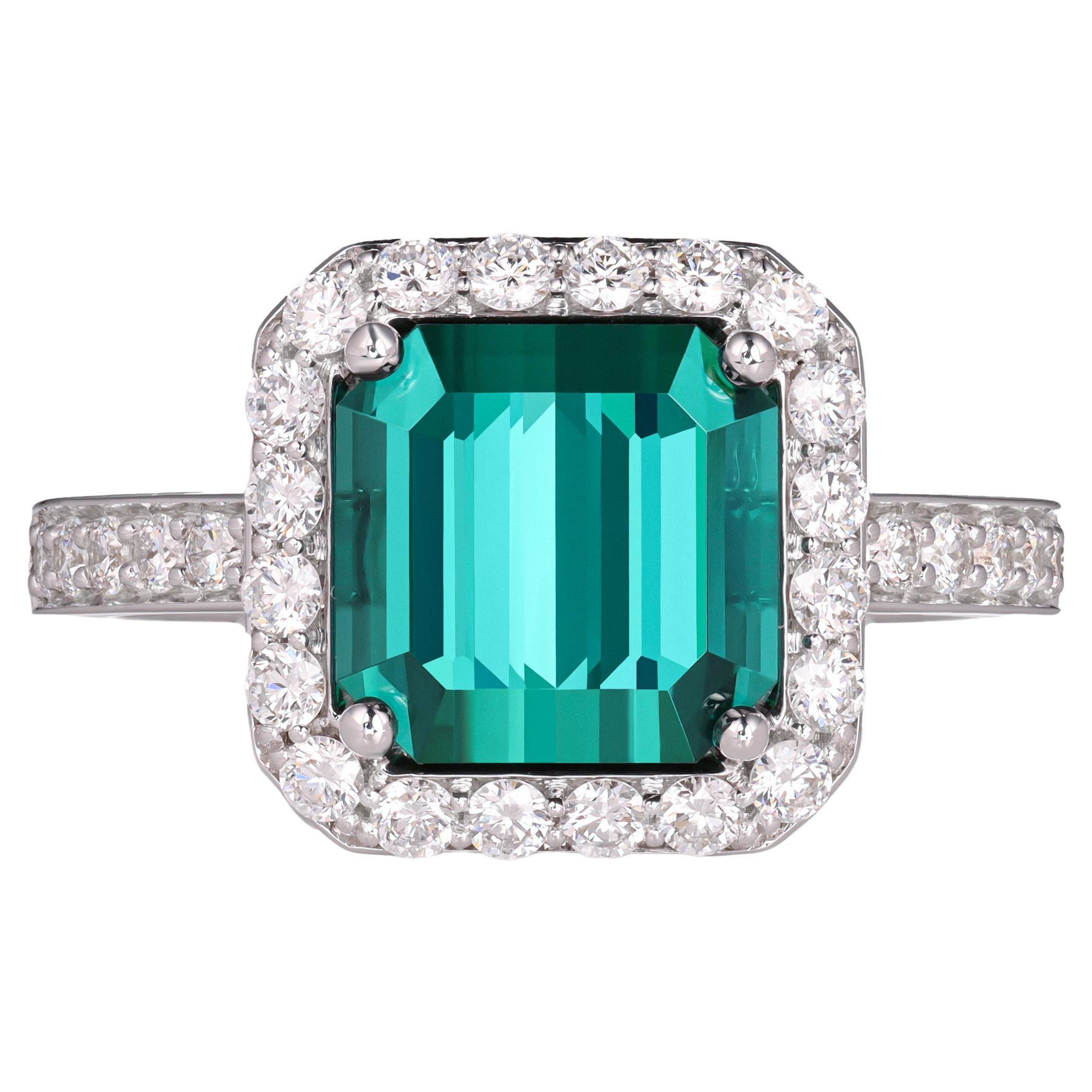 Green-Blue Indicolite Tourmaline 3.65 carat Ring with diamonds in 18K white gold For Sale
