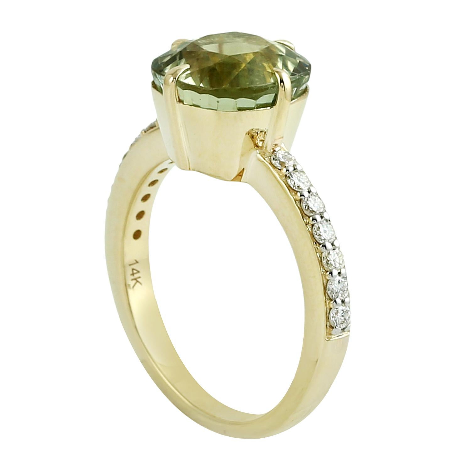 Taglio misto Anello a fascia con tormalina menta e pavé di diamanti in oro giallo 14k in vendita