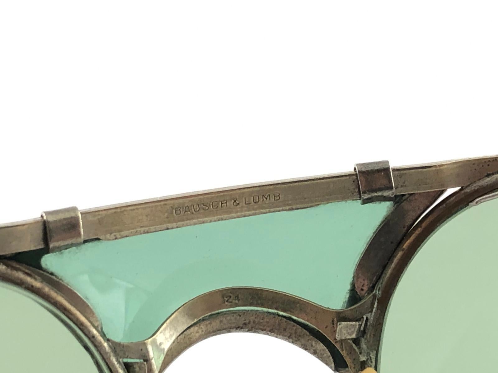 Mint Mint Vintage Bausch & Lomb Goggles Grün Steampunk 50s Sammlerstück Sonnenbrille (Beige) im Angebot