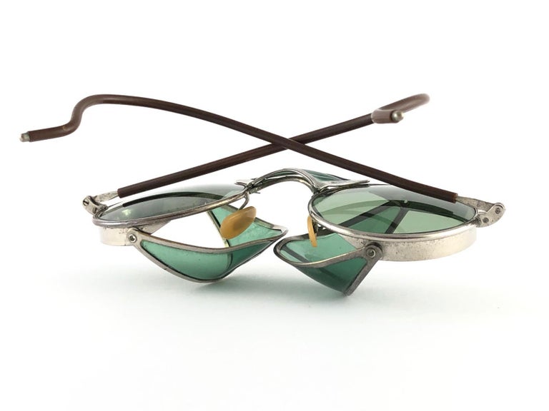 Mint Vintage Bausch and Lomb Goggles Green Steampunk 50s Collector Item  Sunglasses For Sale at 1stDibs
