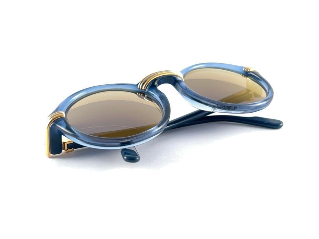 Mint Vintage Cartier Cabriolet Round Translucent Blue 49MM 18K Sunglasses France 9