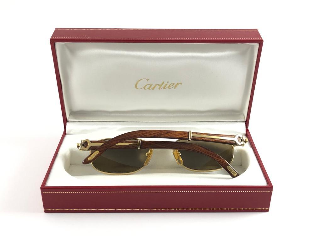 Brown Mint Vintage Cartier Camarat Wood 49mm Platine Precious Wood Sunglasses  For Sale