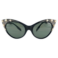 Mint Vintage Katzenauge Schwarz Perlen & Strass Sonnenbrille 1960er Jahre Hergestellt in Italien
