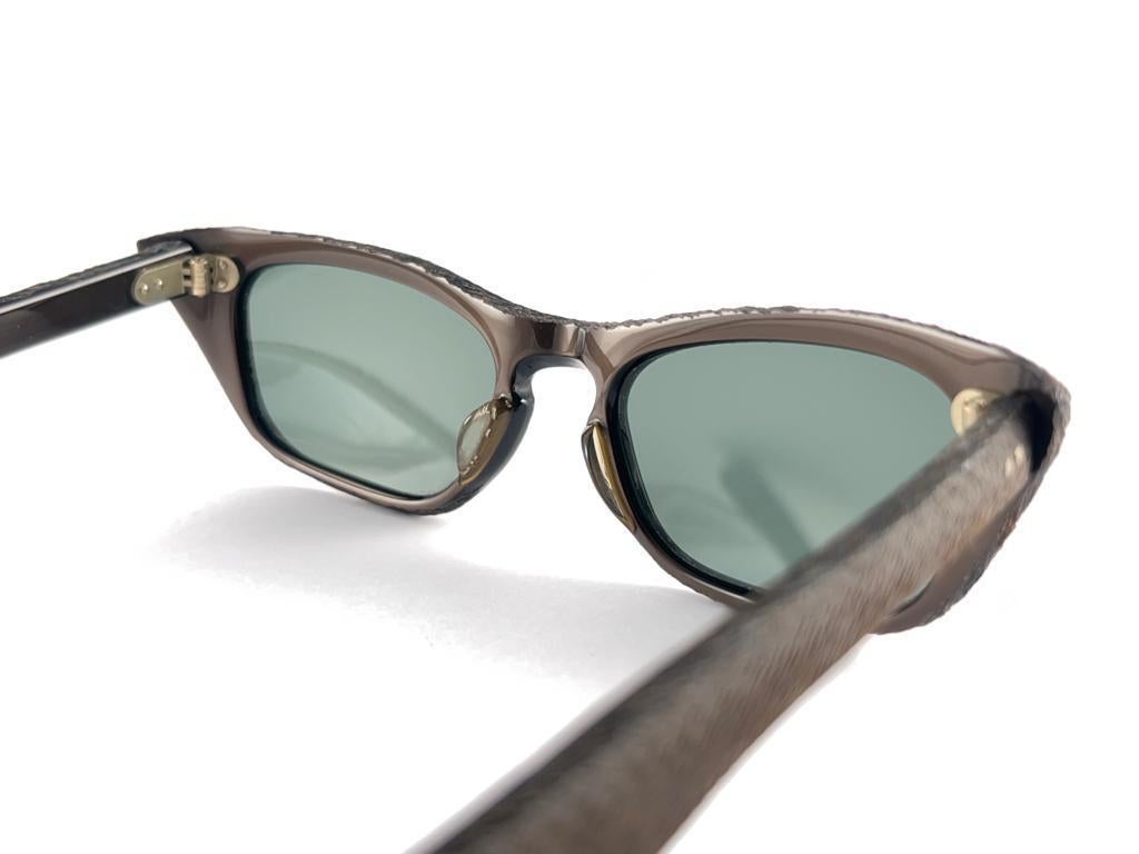 Mint Vintage Champuix Oversized Brown Frame Sunglasses 1960's Made In France en vente 4