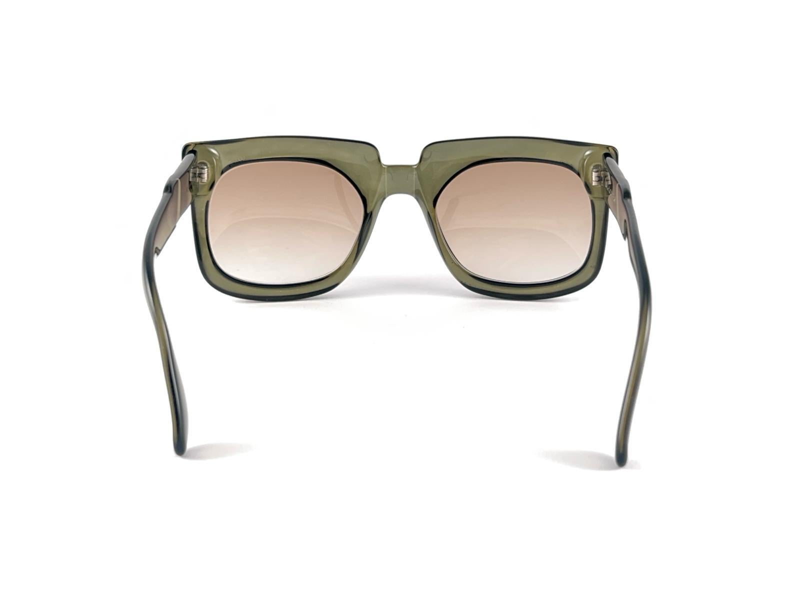 Mint Vintage Christian Dior Monsieur 1202 Optyl Translucent Green 70'S Germany For Sale 6