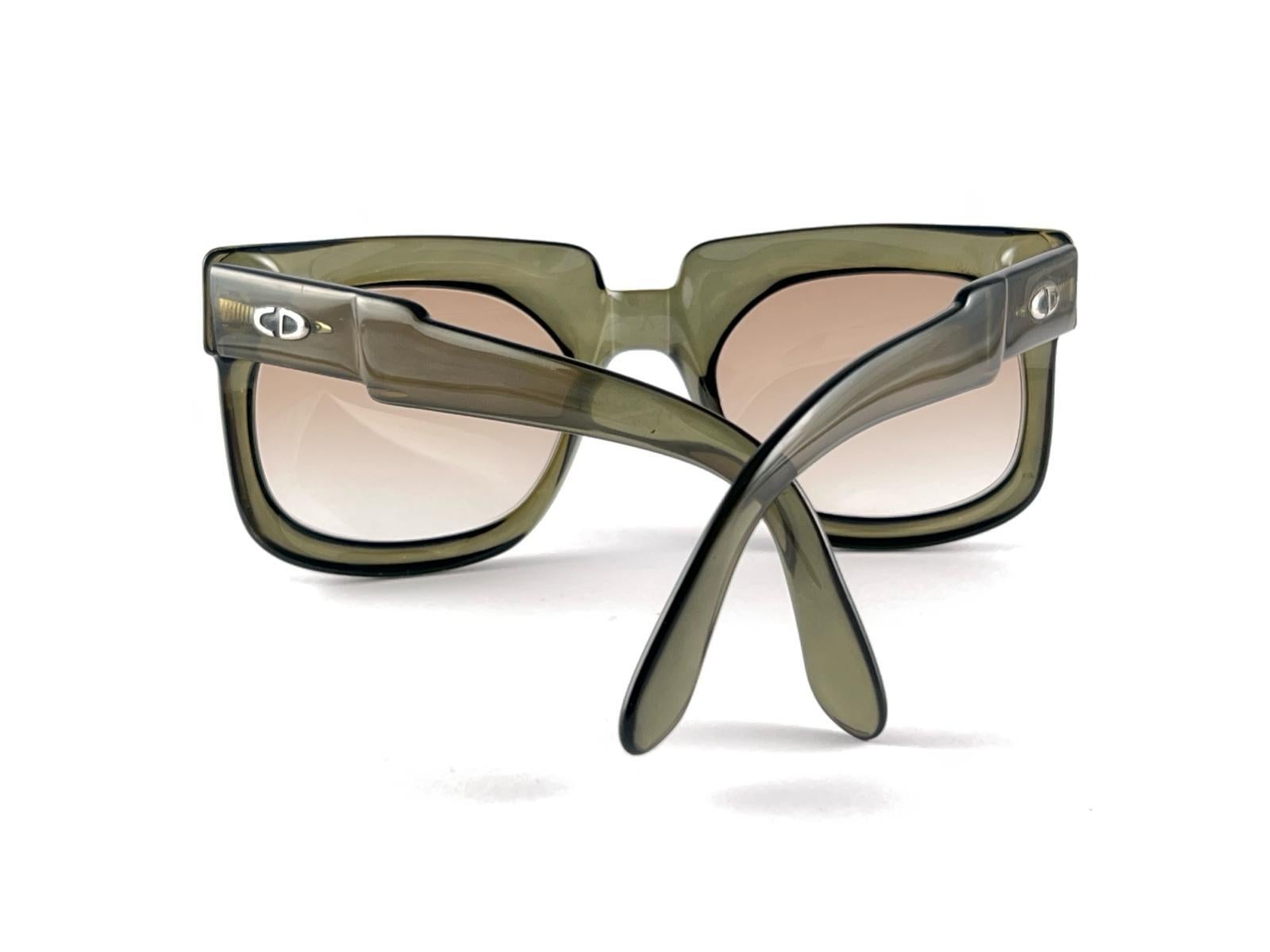 Mint Vintage Christian Dior Monsieur 1202 Optyl Translucent Green 70'S Germany For Sale 8