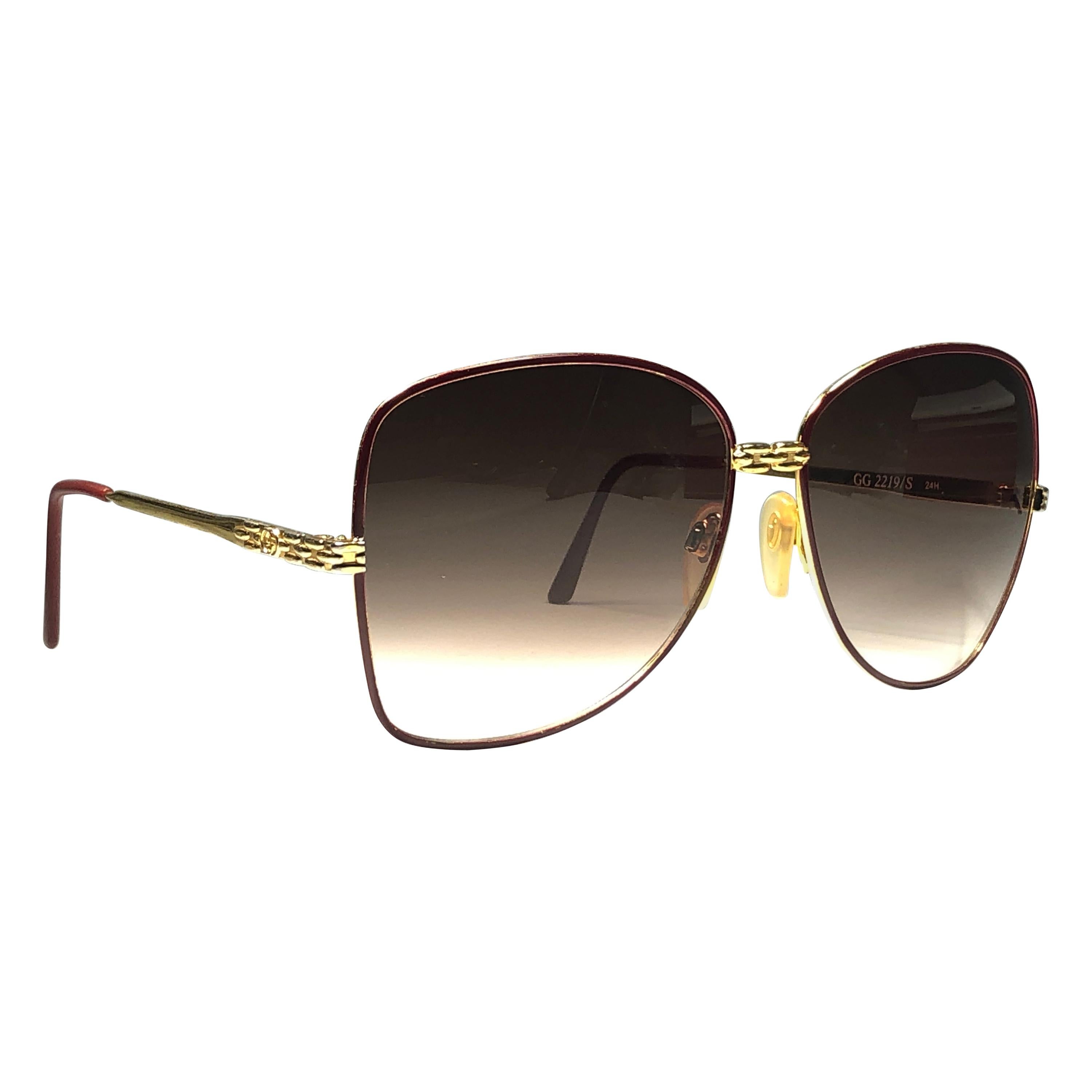 Mint Vintage Gucci 2219 Sunglasses Burgundy & Gold 1990's Made in Italy