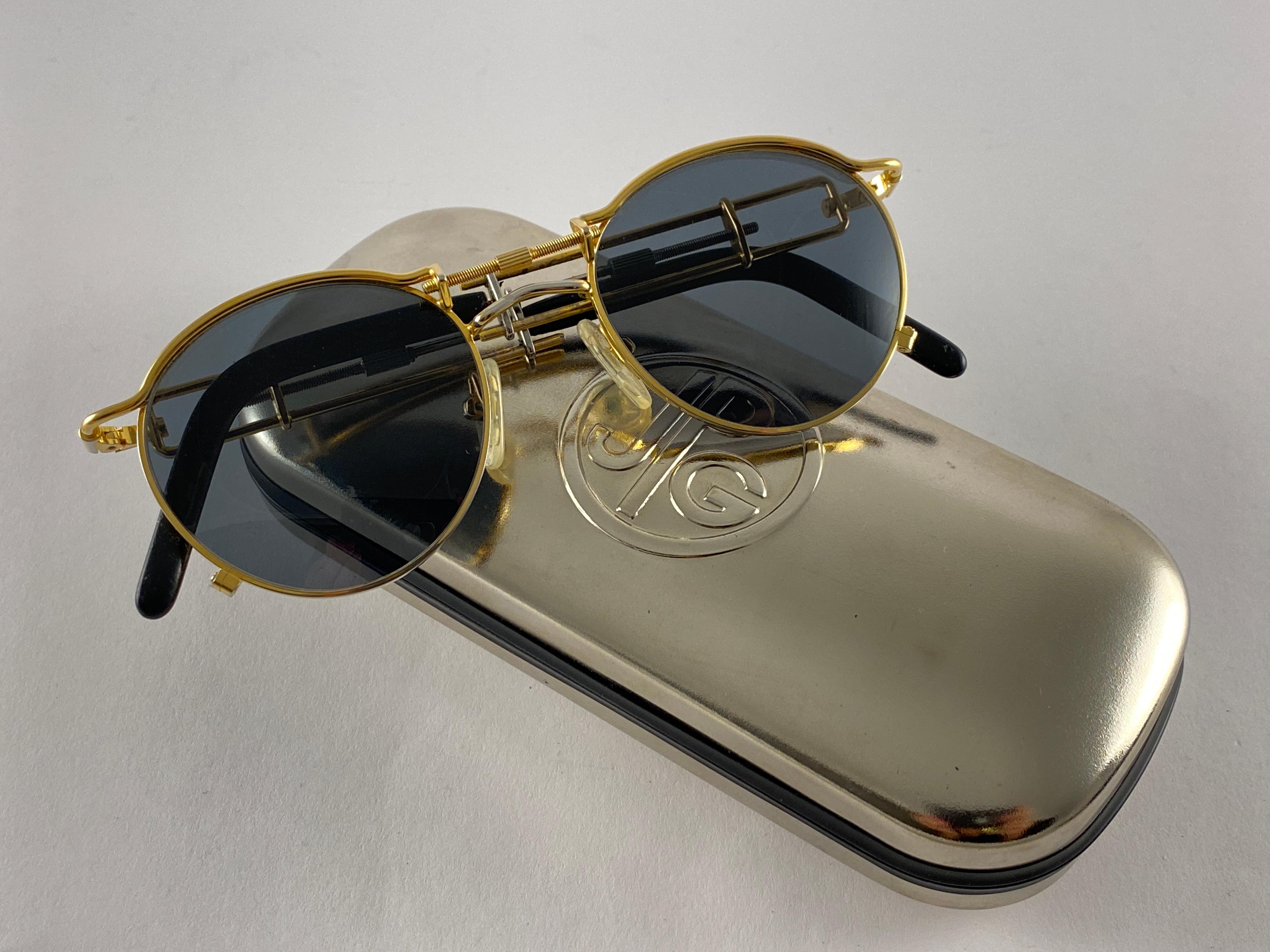 Mint Vintage Jean Paul Gaultier 56 0174 Gold & Silver 1990's Sunglasses Japan For Sale 2