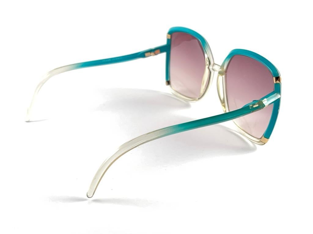 Mint Vintage Leonard Butterfly Translucent Turquoise Frame Sunglasses 70S France For Sale 5