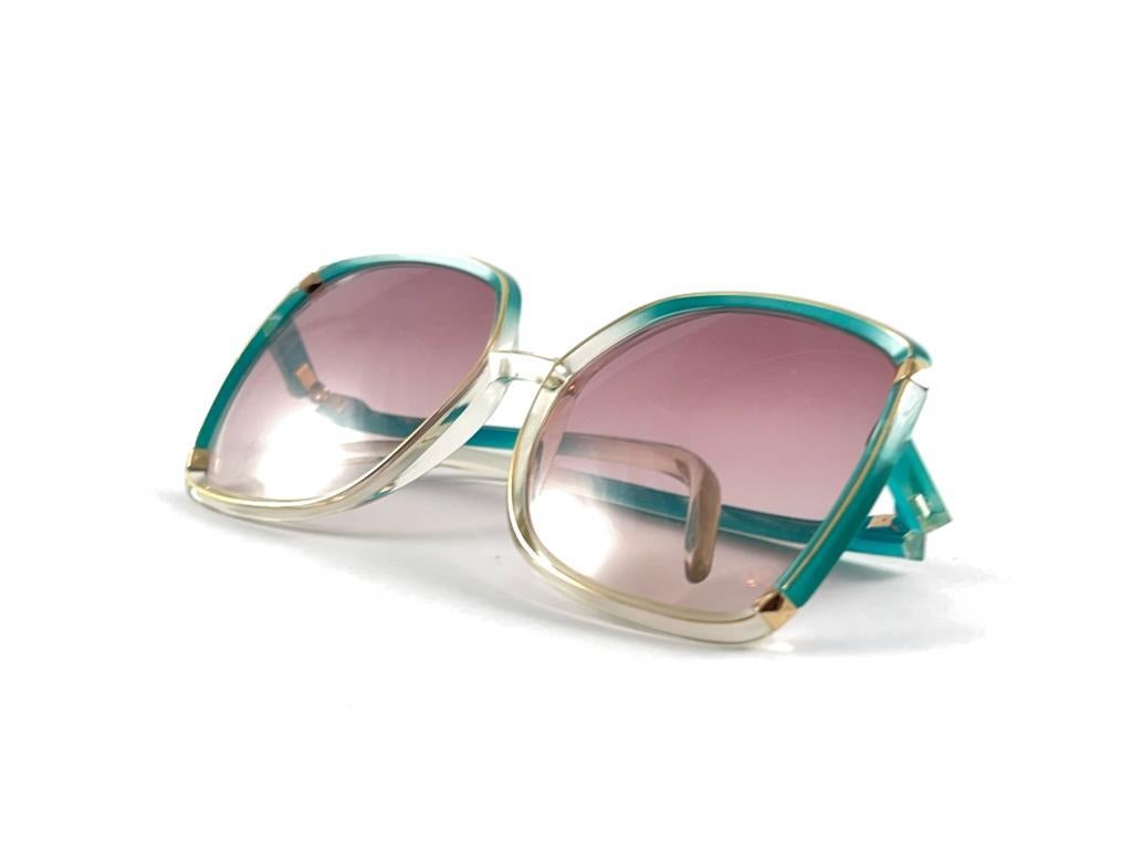 Mint Vintage Leonard Butterfly Translucent Turquoise Frame Sunglasses 70S France For Sale 8