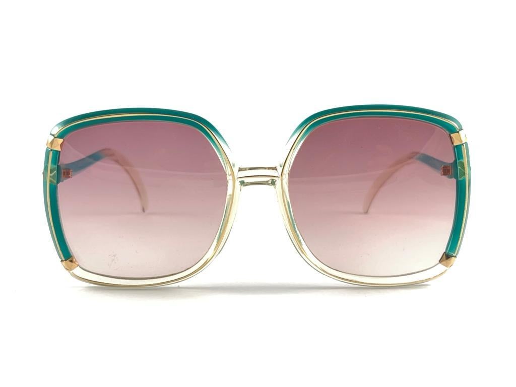 Mint Vintage Leonard Butterfly Translucent Turquoise Frame Sunglasses 70S France For Sale 9