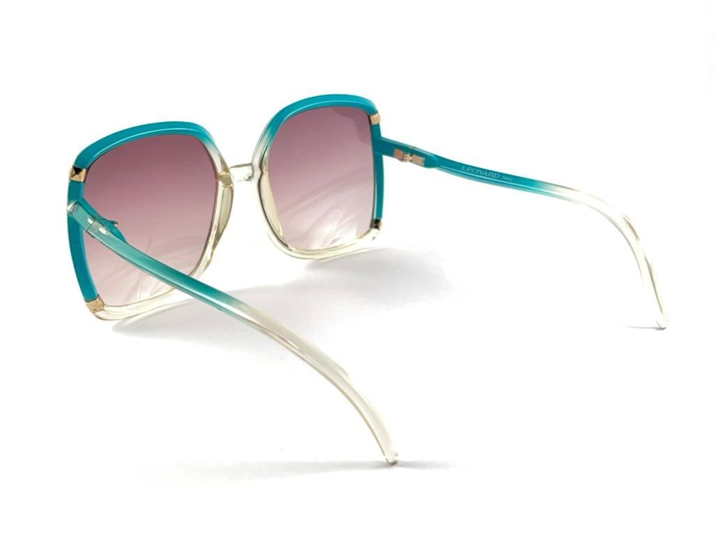 Leonard Butterfly - Lunettes de soleil vintage à monture turquoise translucide couleur menthe, années 70, France en vente 2