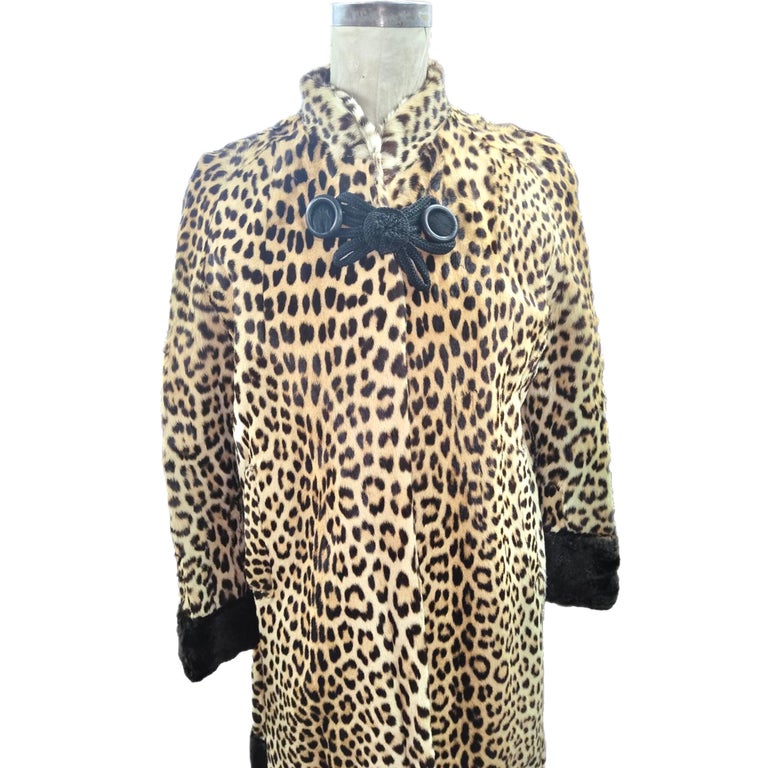 Mint Vintage Leopard fur coat size 12 For Sale at 1stDibs