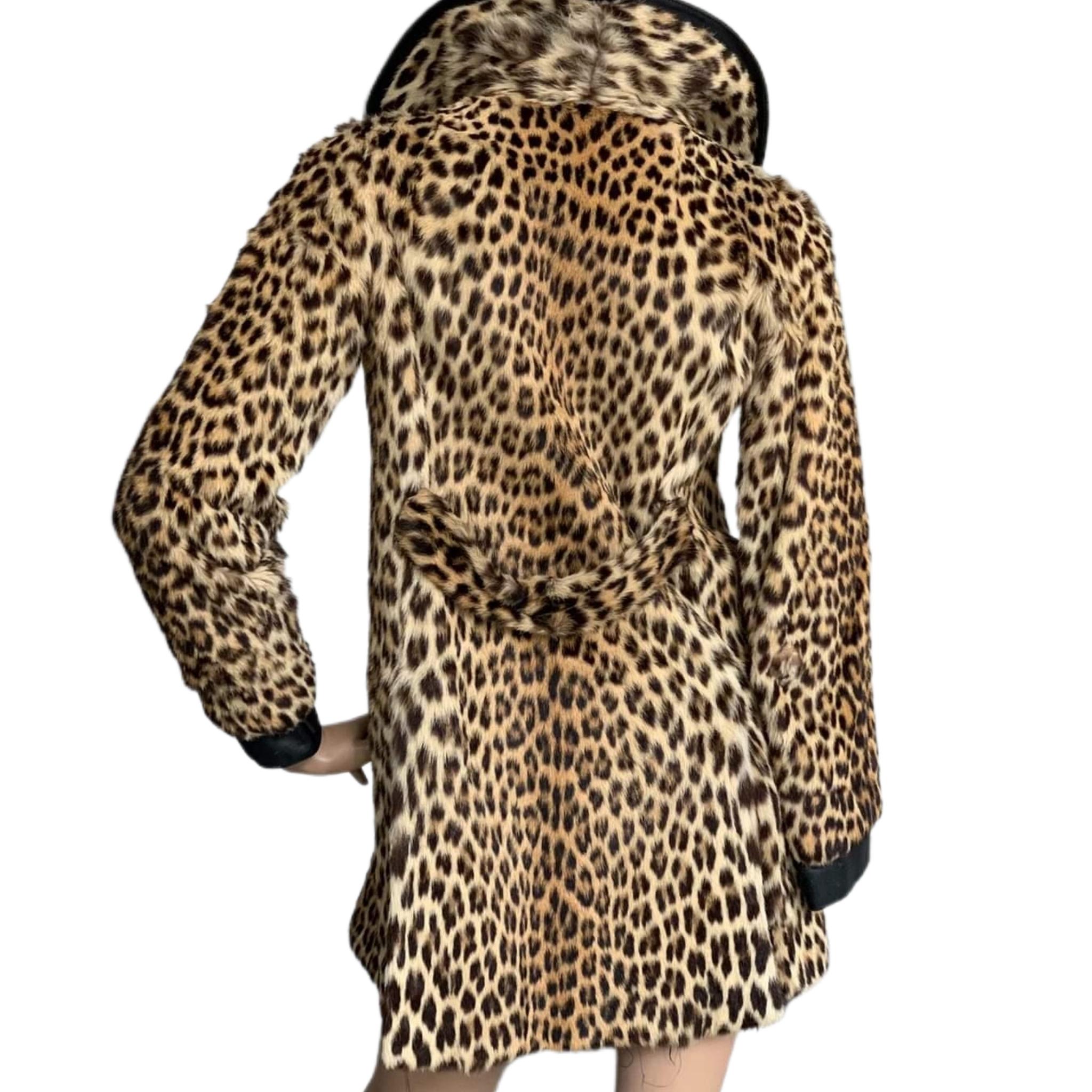 Brown Mint Vintage Leopard fur coat size 8-10