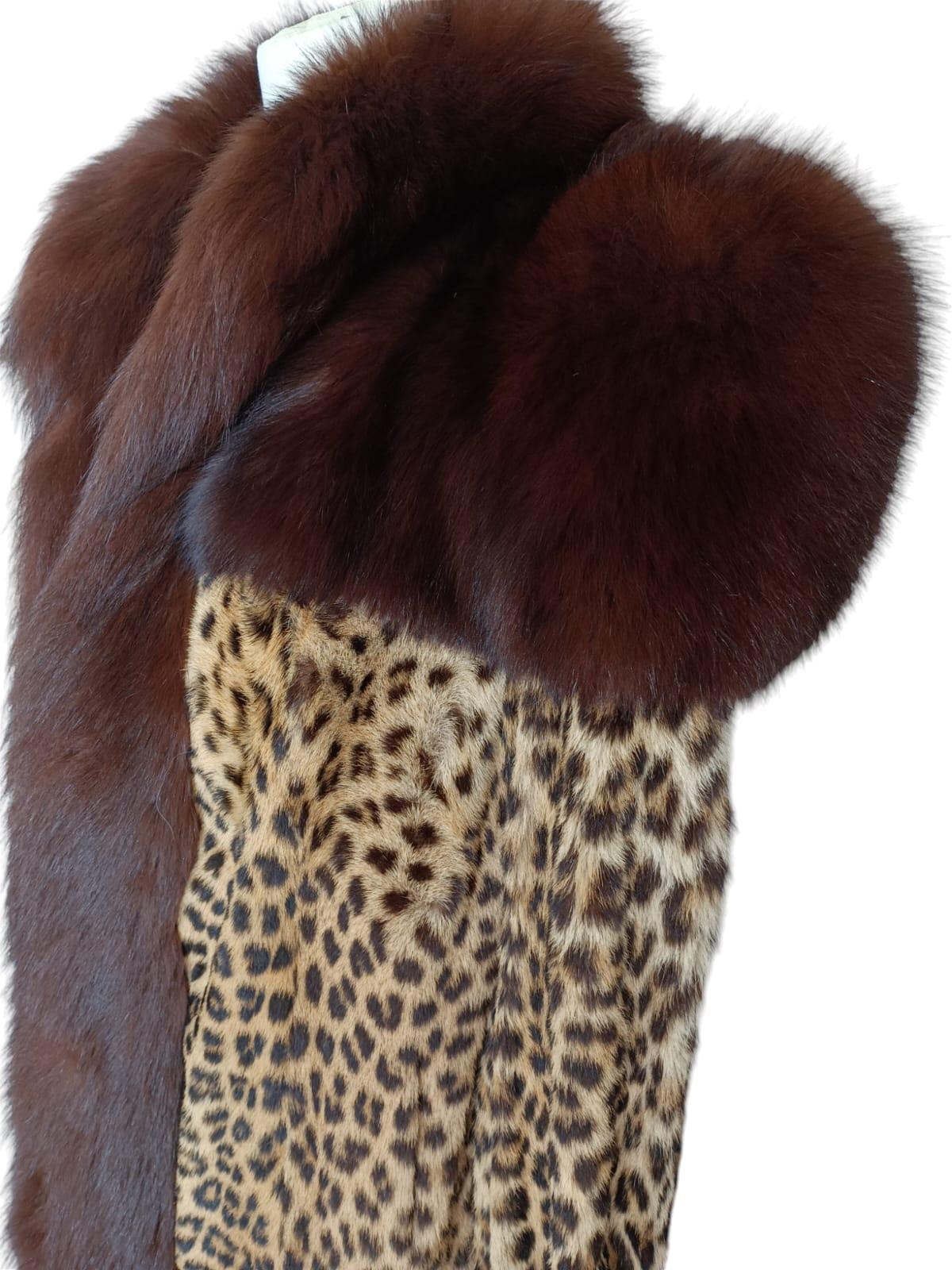 Mint Vintage Leopard fur coat***frozen vault size Small 6 For Sale 5