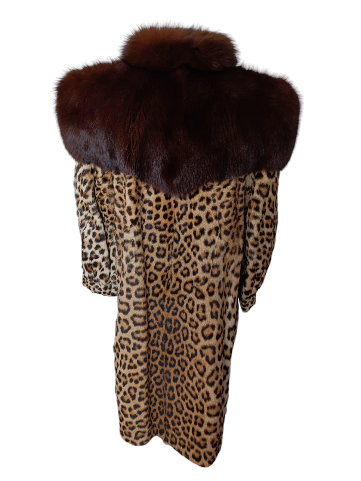 Mint Vintage Leopard fur coat***frozen vault size Small 6 For Sale 7