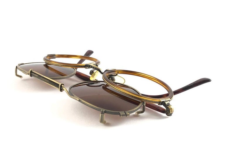 Vintage MATSUDA Black Metal Clip On Sunglasses main image 0