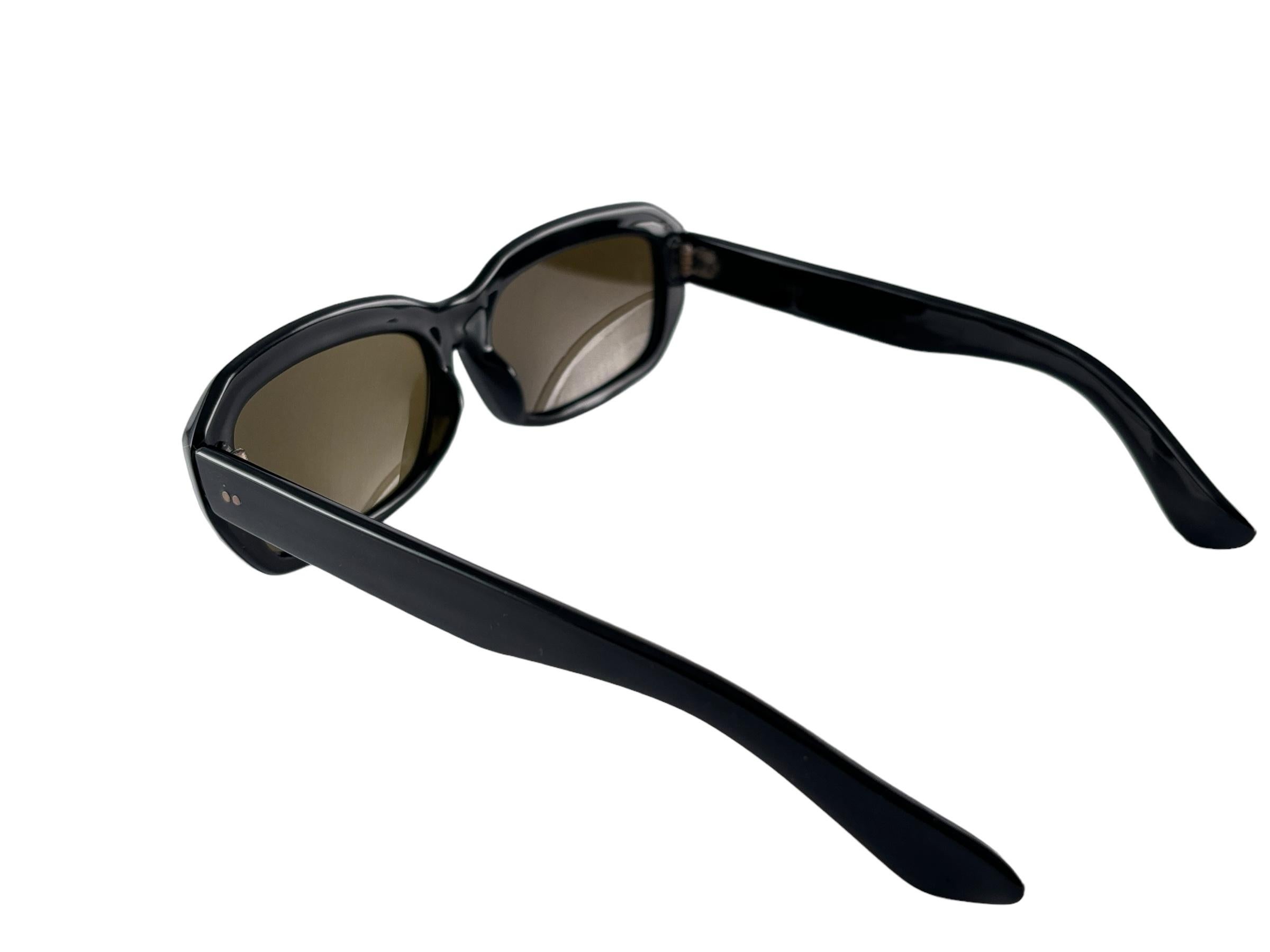 Mint Vintage Midcentury Schwarz Rechteckige Sonnenbrille 1960'S im Angebot 3