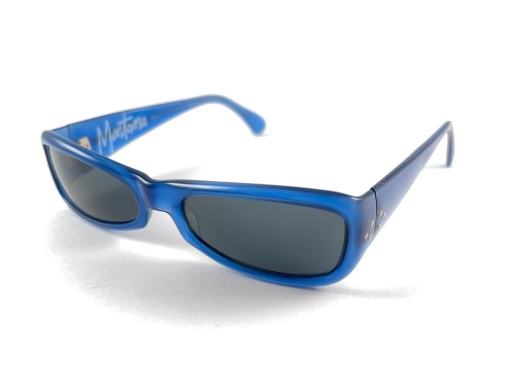 Mint Vintage Montana M716 Rectangular Blue Frame Handmade 80'S France Sunglasses For Sale 4