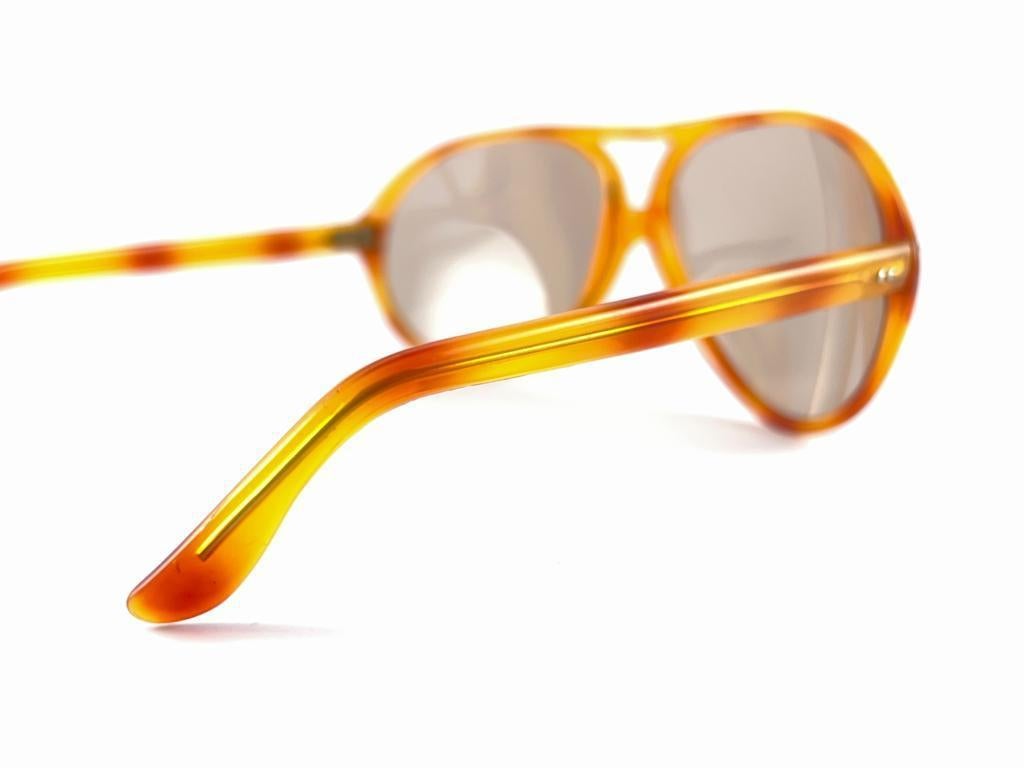 Mint Vintage Oval Tangerine Tortoise Light Brown Lenses 60'S France Sunglasses For Sale 4